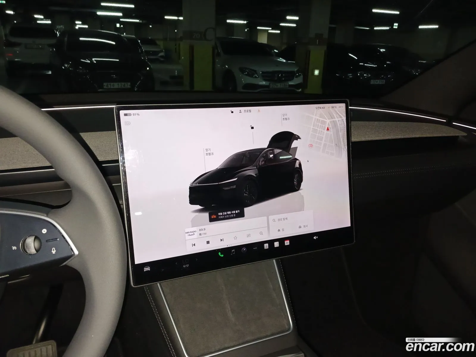 Tesla Model Y 2026 — 11