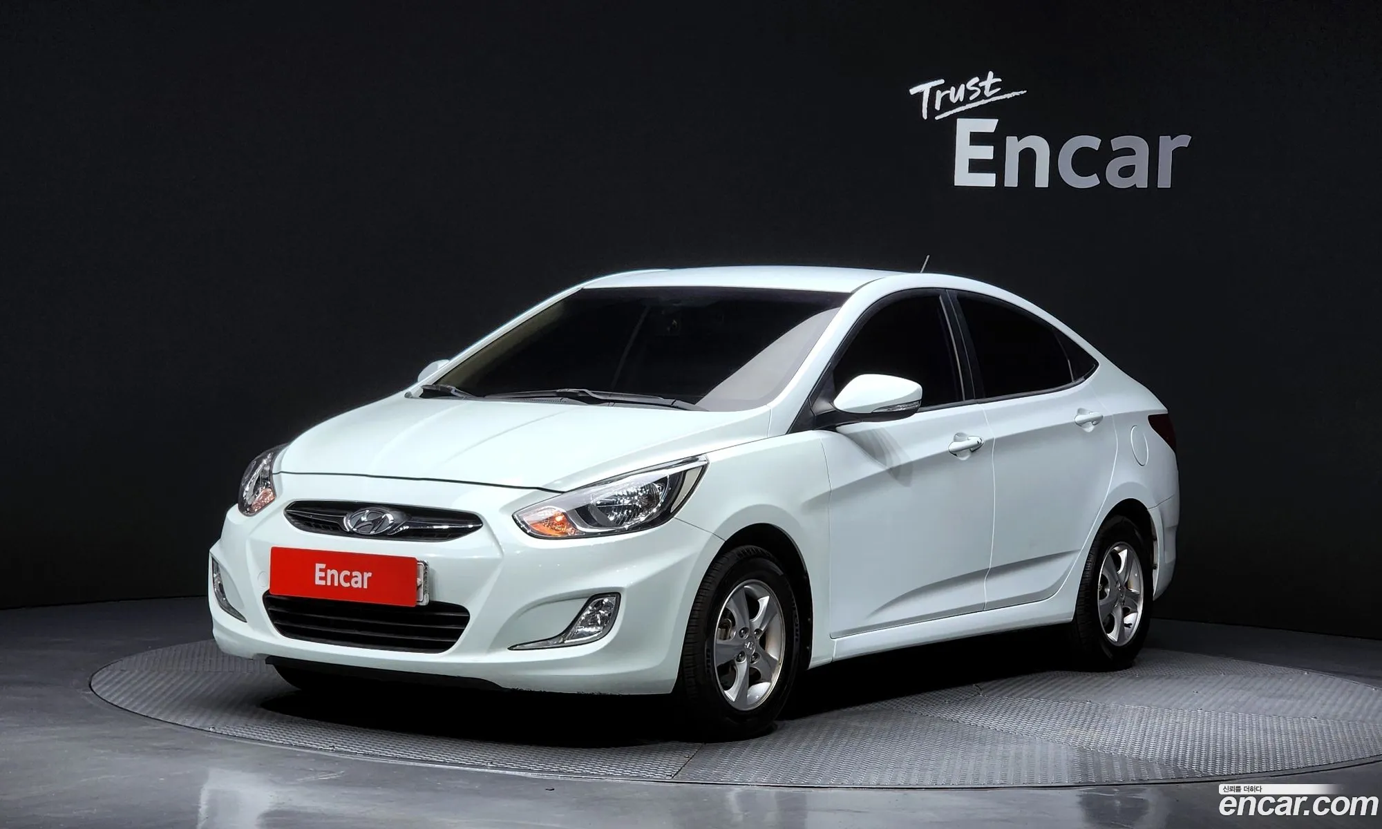 Hyundai Accent 2011 — 4