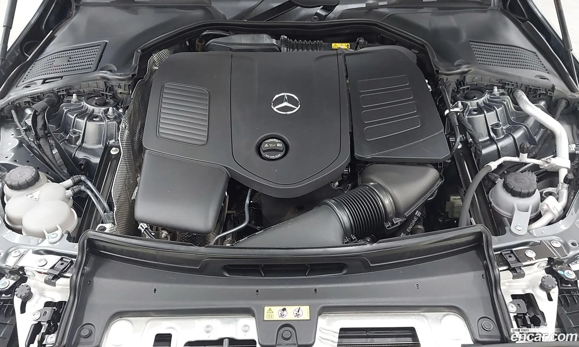 Mercedes-Benz C-Class W206 2023 — 20