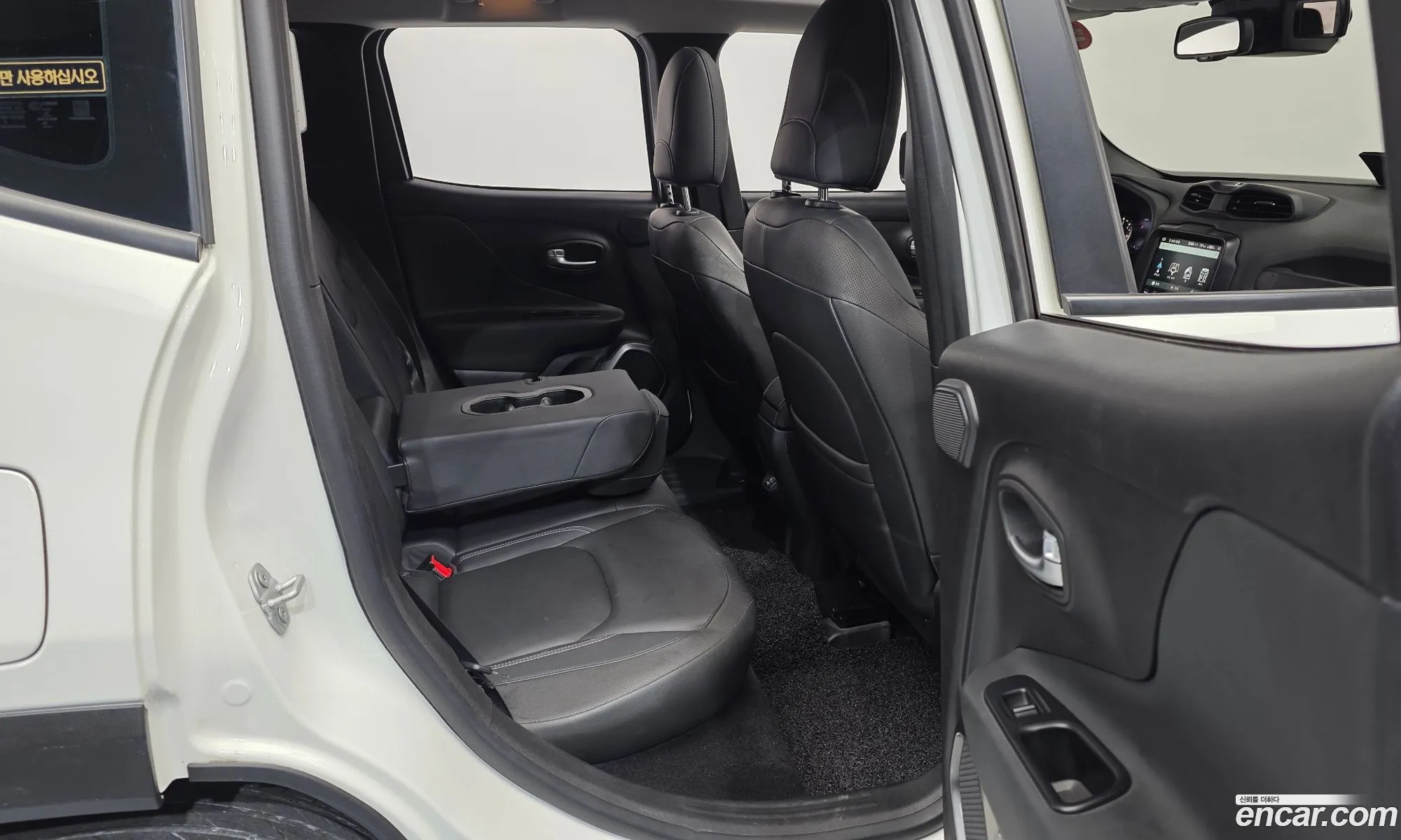 Jeep Renegade 2018 1C4BU0000JPH97331 — 9
