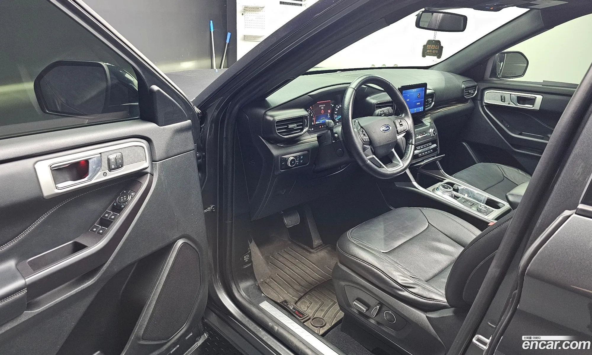 Ford Explorer 6th Gen 2020 1FMSK8FH8LGA86728 — 8