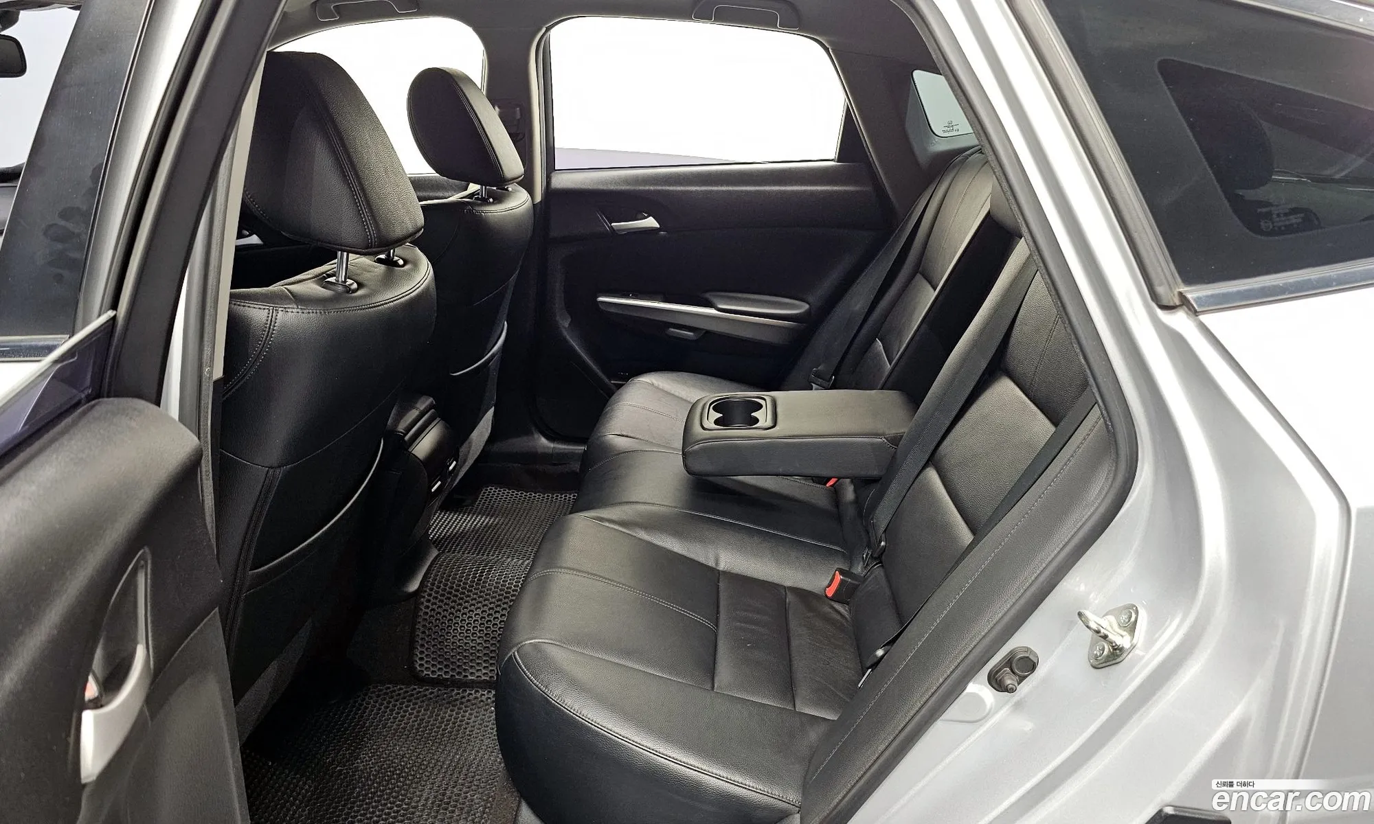 Honda Crosstour 2013 5J6TF1850DL520155 — 6