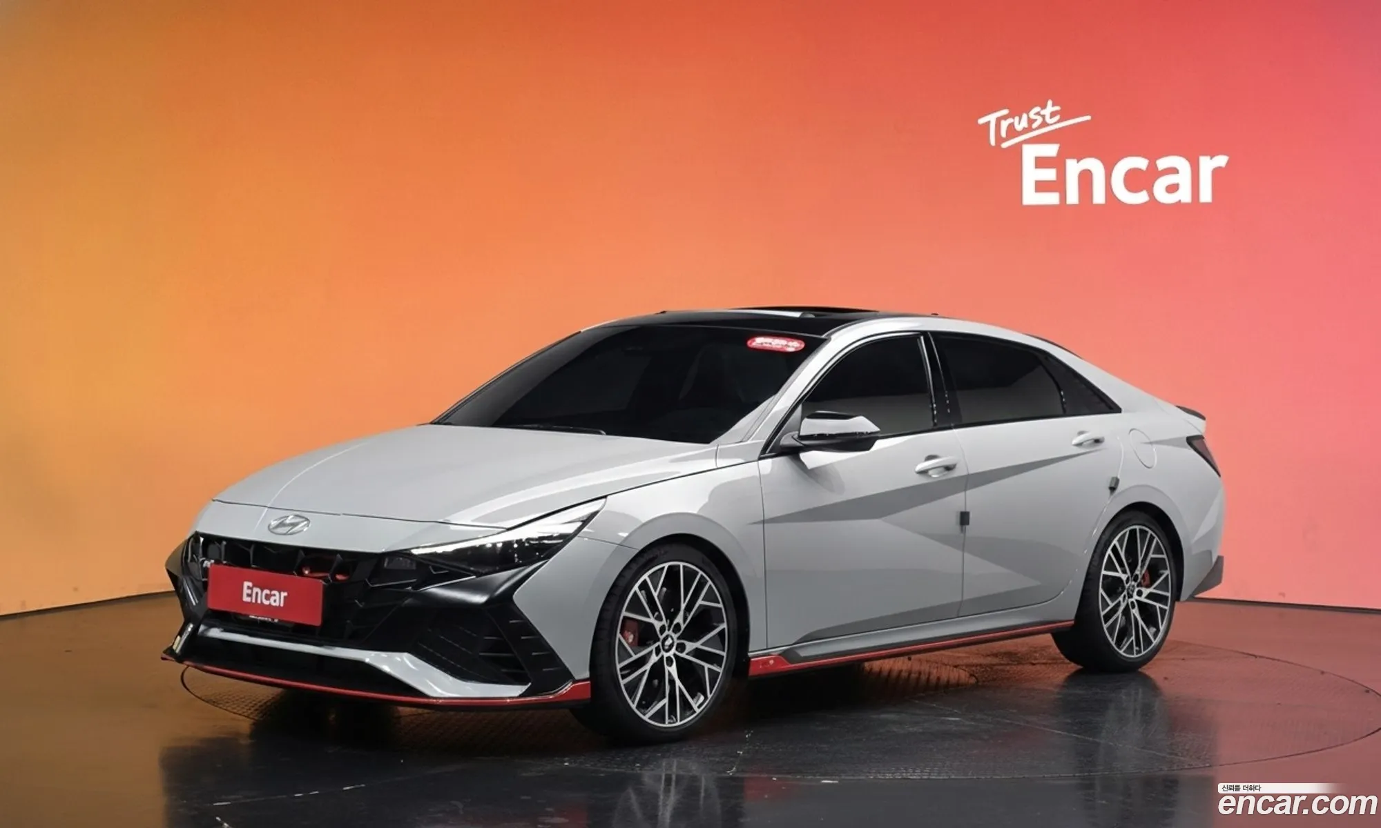 Hyundai Elantra 2023 — 3