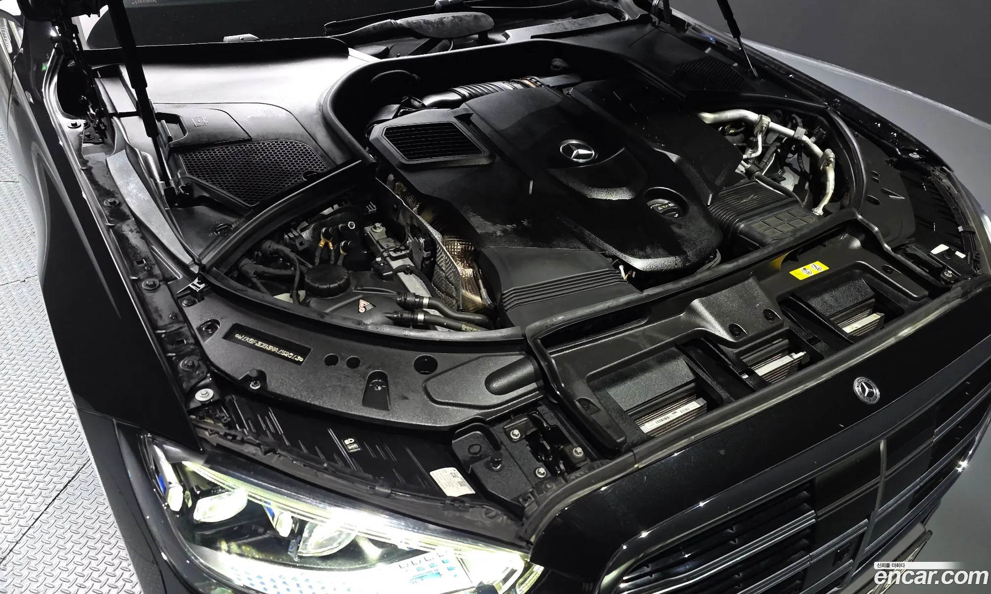 Mercedes-Benz S-Class W223 2022 — 12
