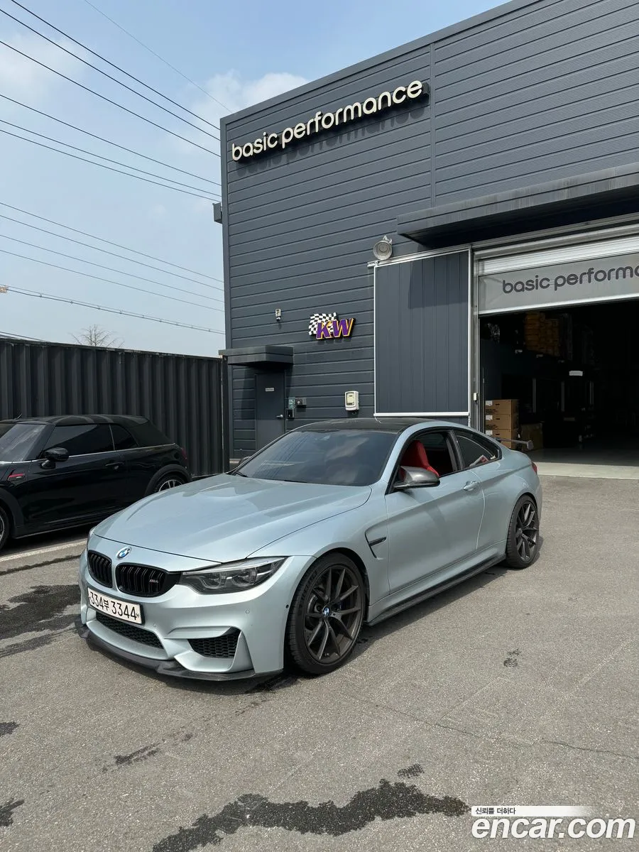 BMW M4 2018 — 9