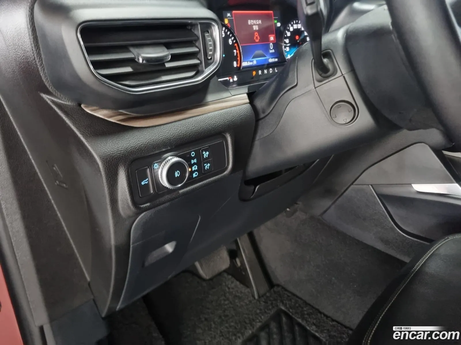 Ford Explorer 6th Gen 2021 — 13