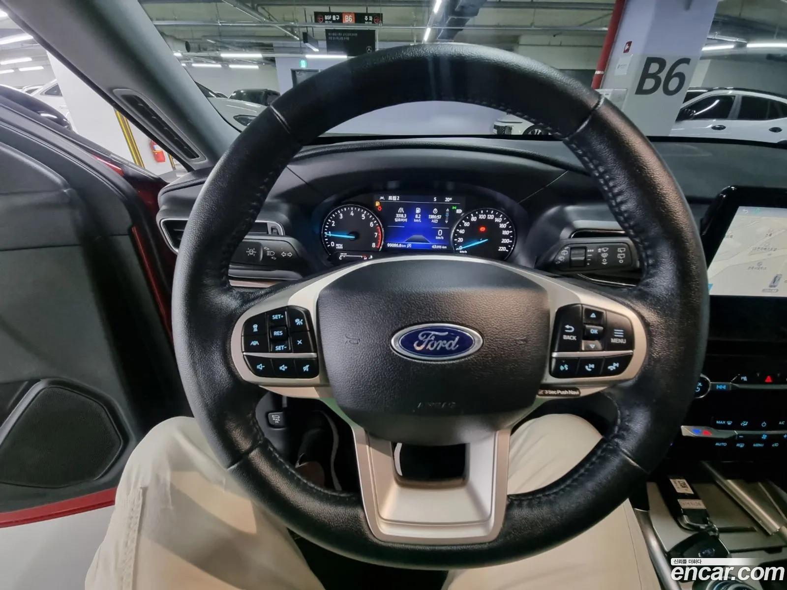 Ford Explorer 6th Gen 2021 — 15