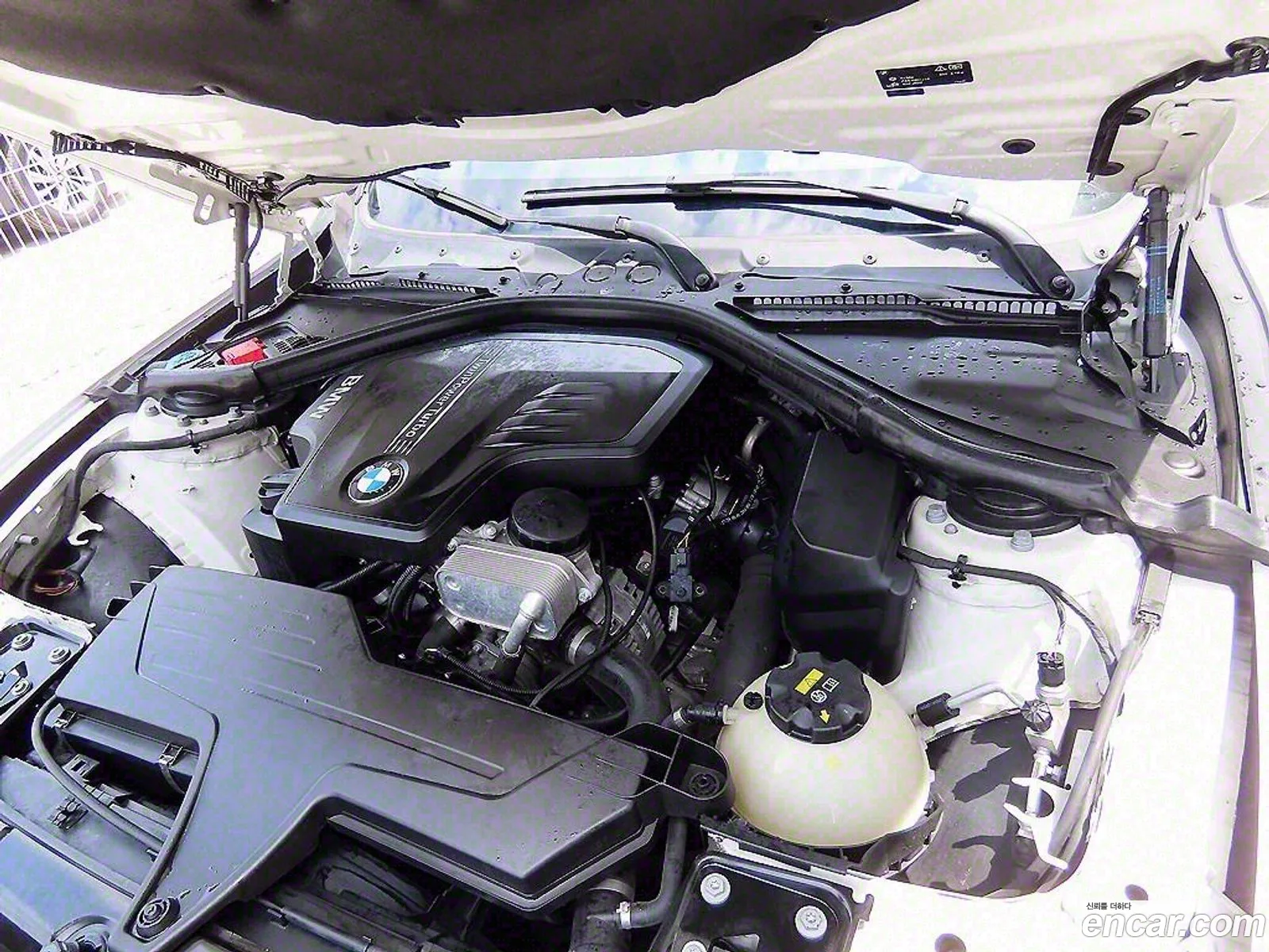 BMW 3 Series 2016 — 17