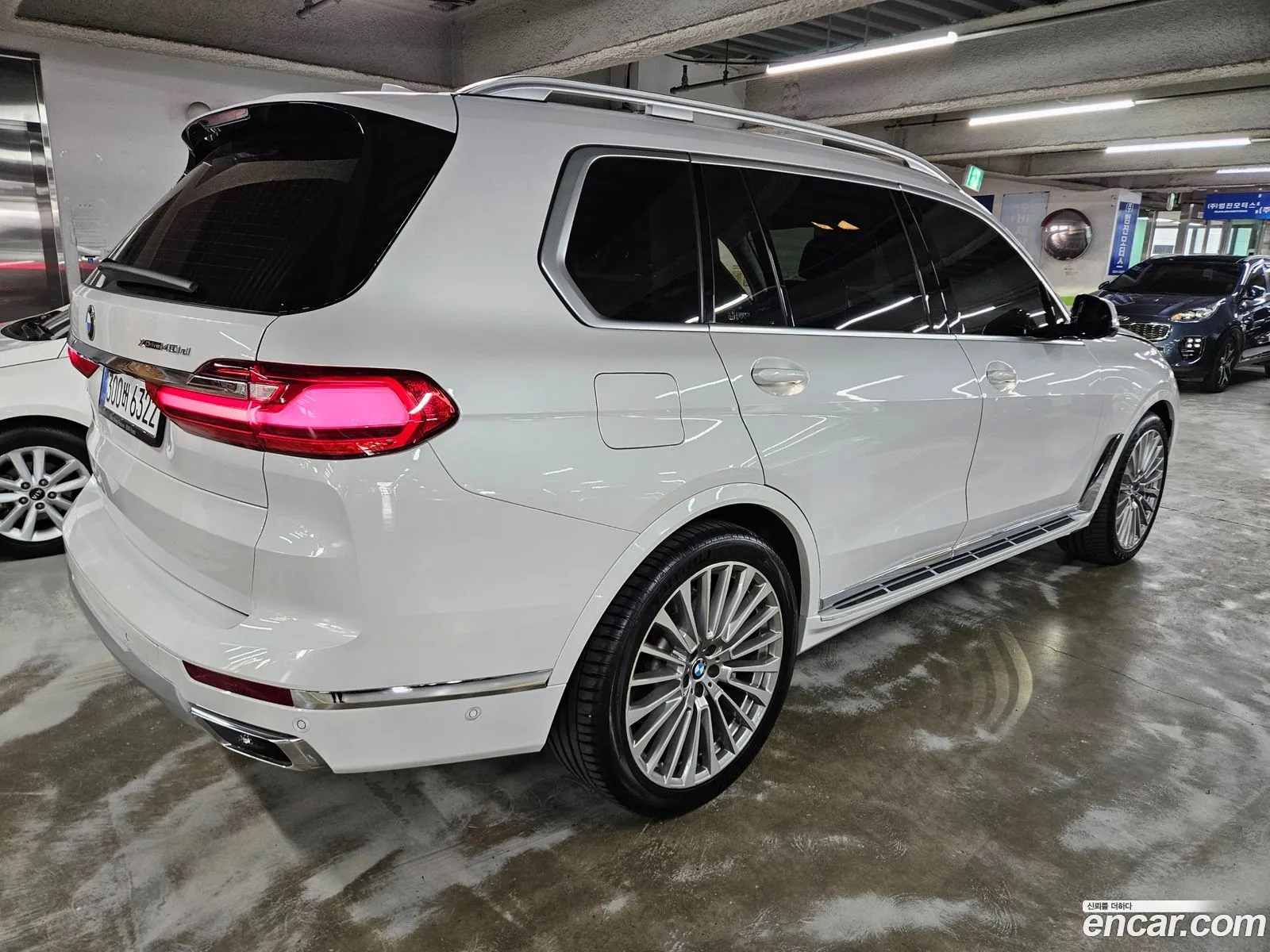 BMW X7 2021 — 13