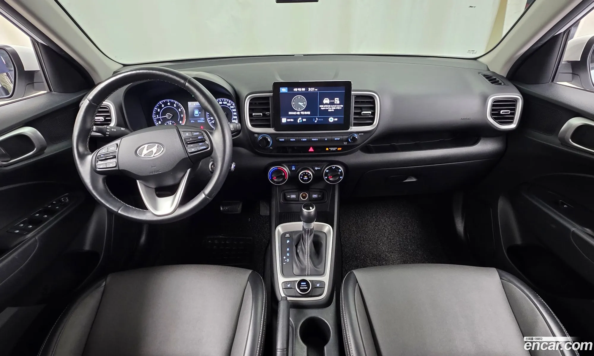 Hyundai Venue 2022 — 2