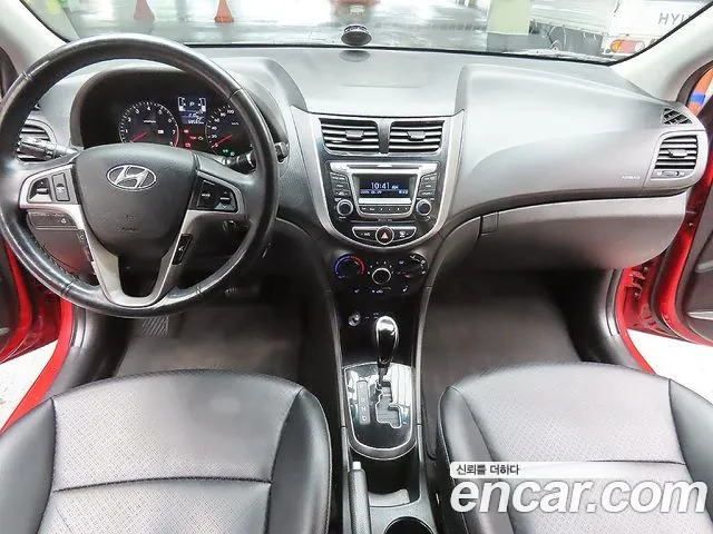 Hyundai Accent 2016 — 4