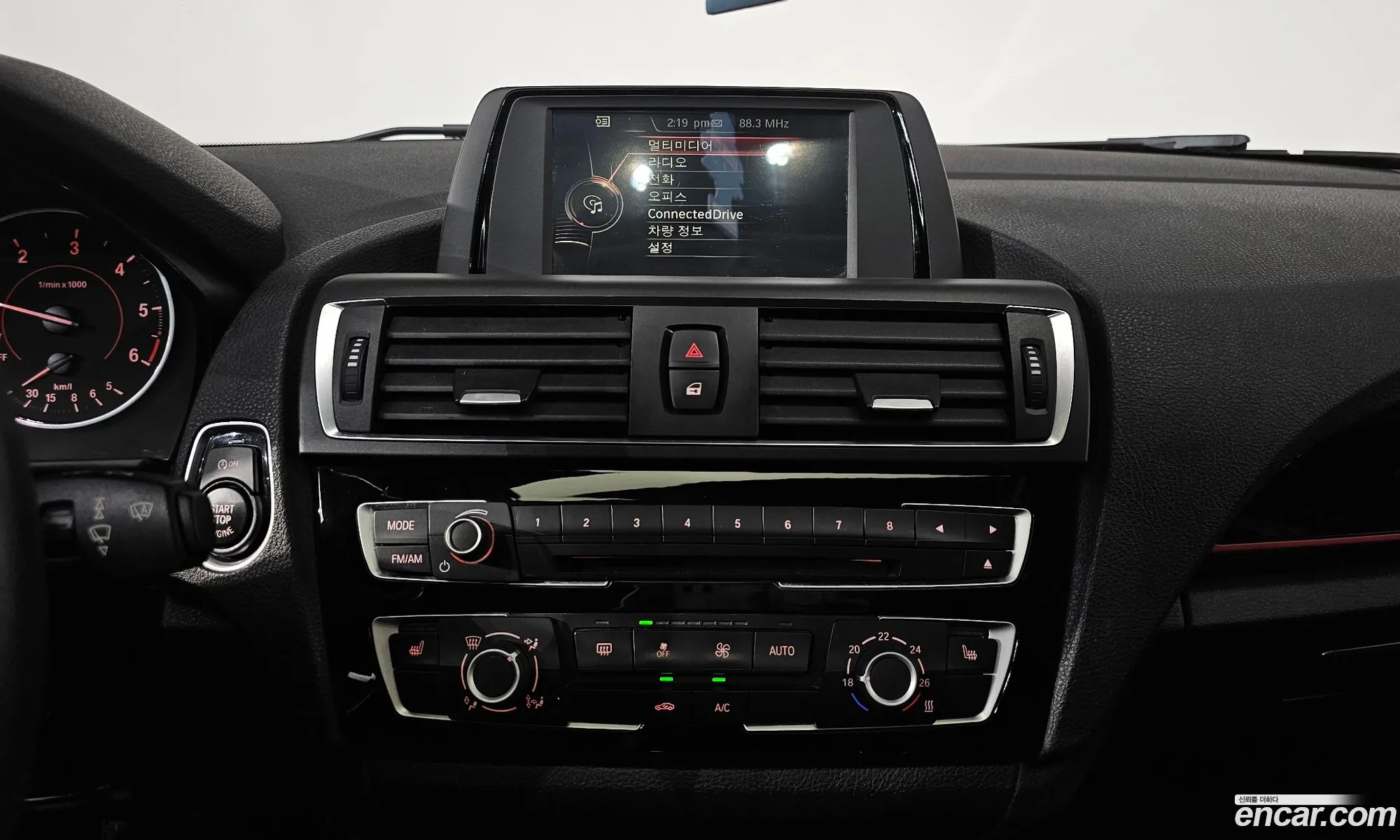 BMW 1 Series 2016 — 12