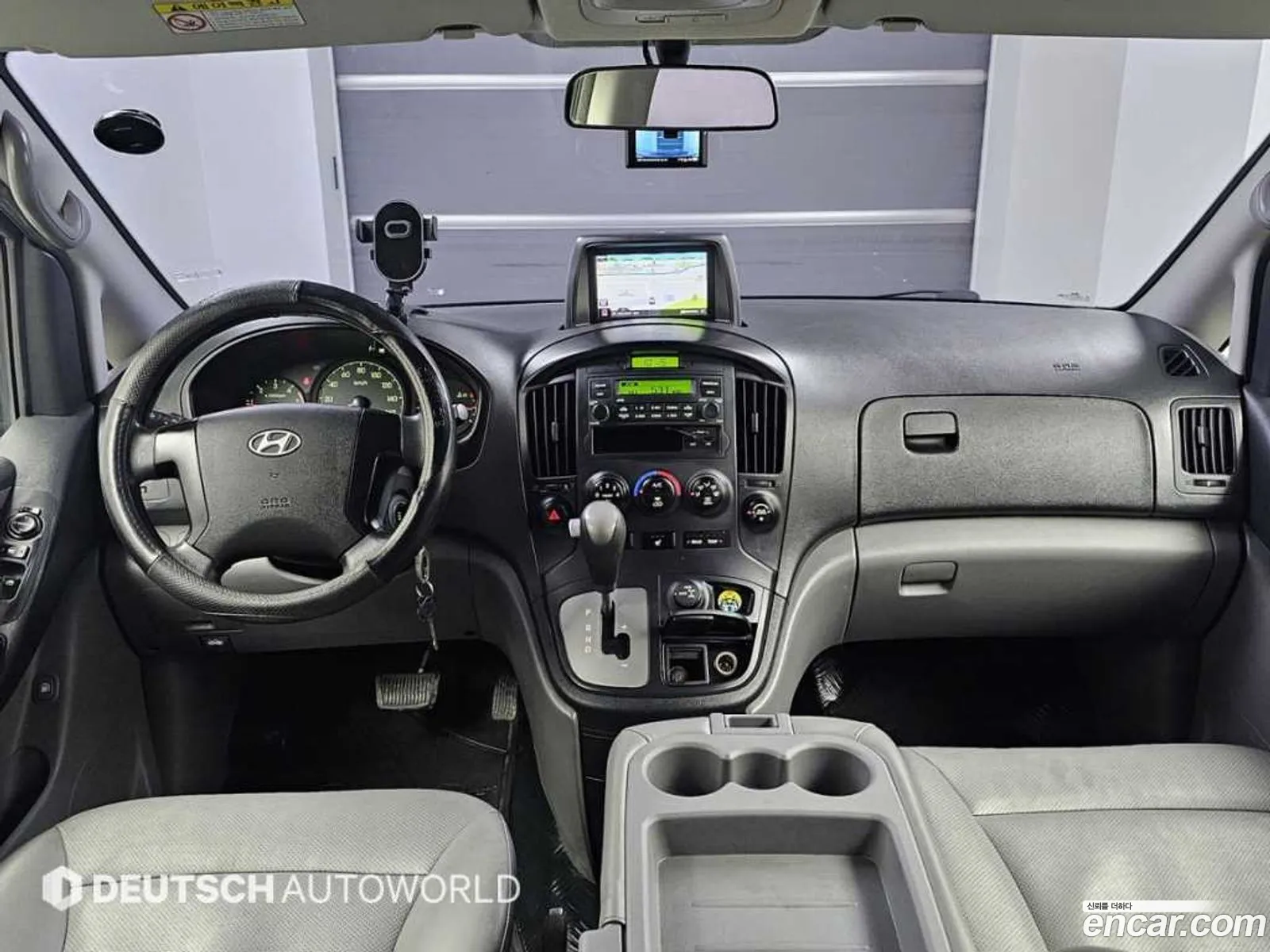 Hyundai Grand Starex 2014 — 2