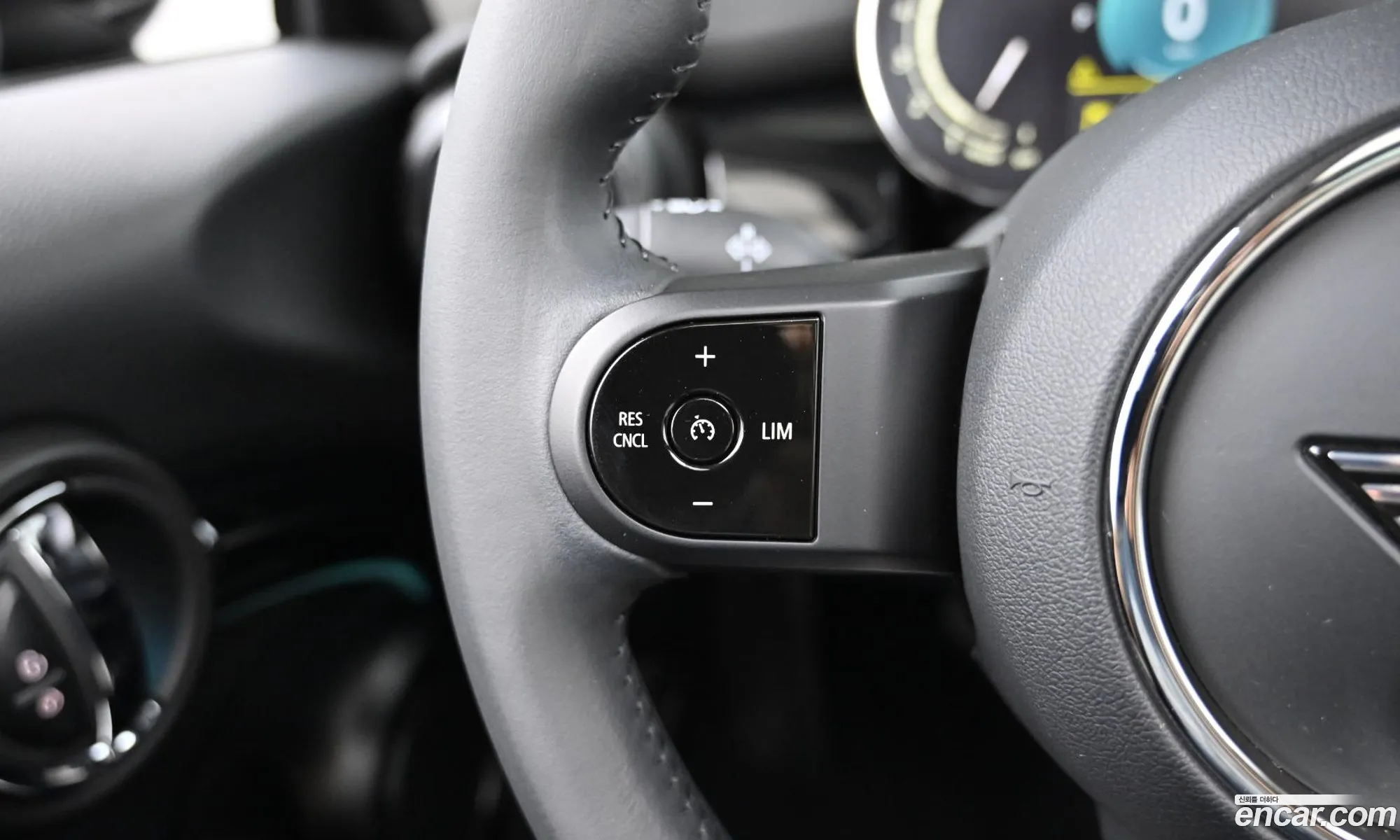 Mini Cooper S 2022 — 14
