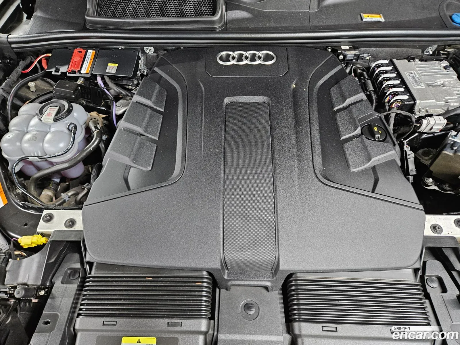 Audi Q7 2022 — 2