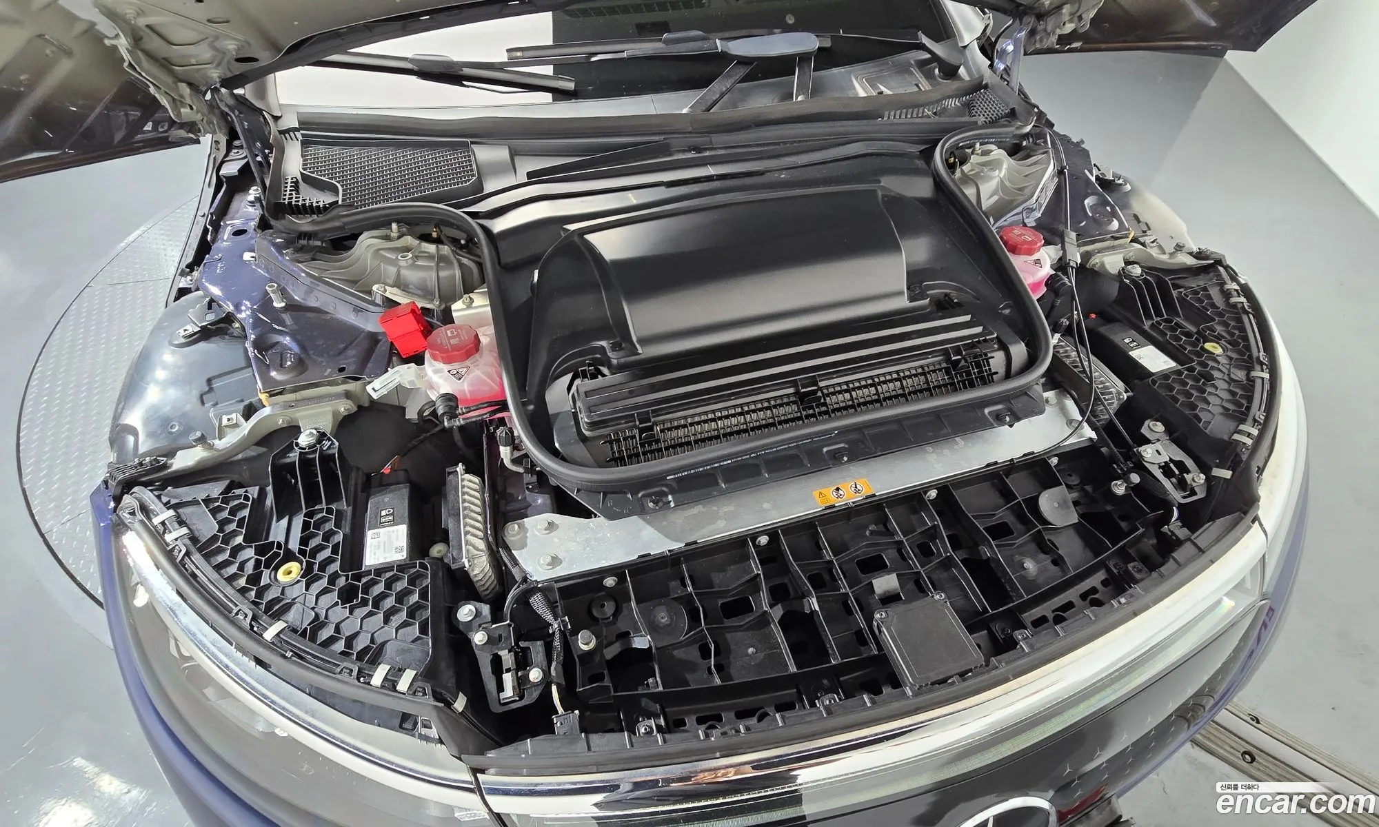 Mercedes-Benz EQS V297 2022 — 35