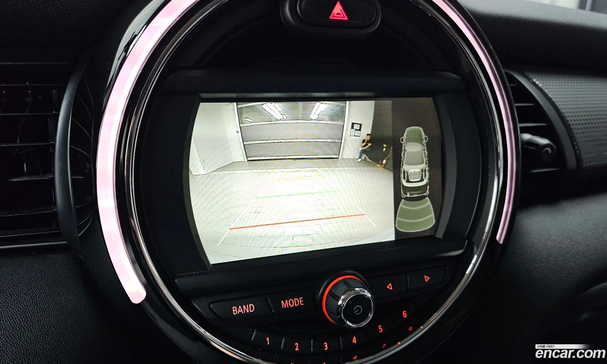 Mini Cooper 2017 — 19