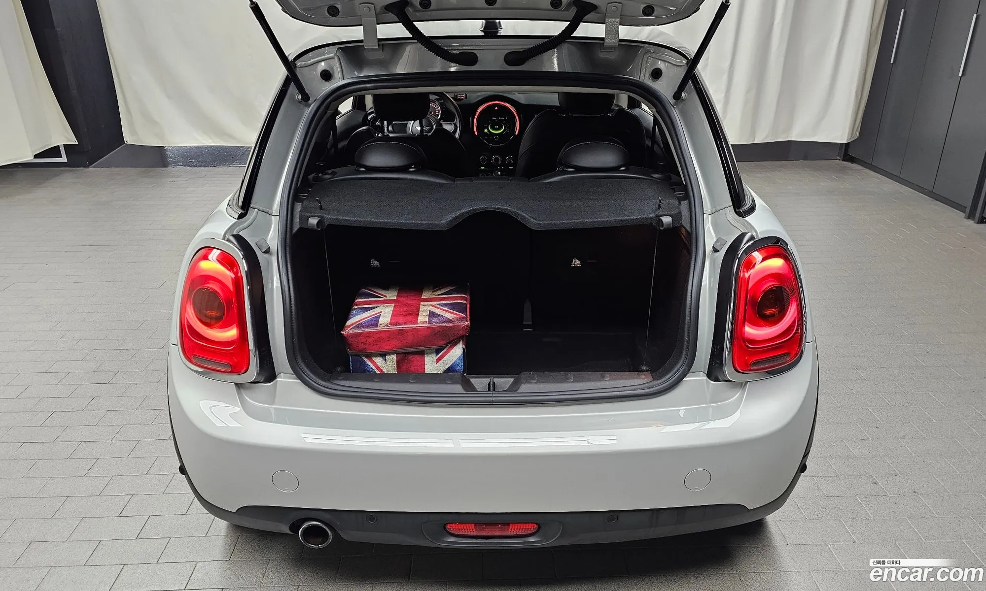 Mini Cooper 2017 — 14