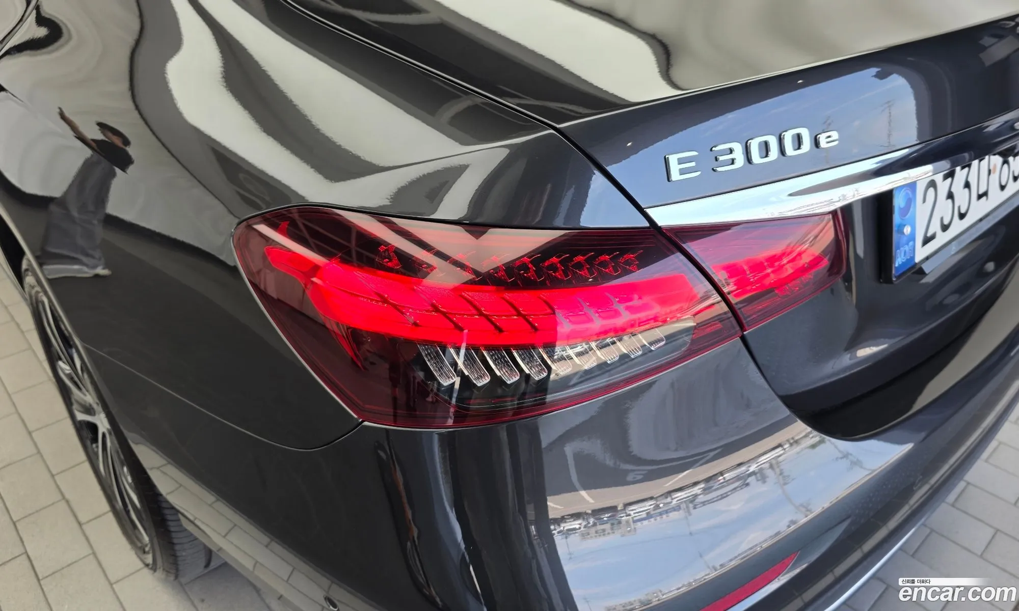 Mercedes-Benz E-Class W213 2021 — 24