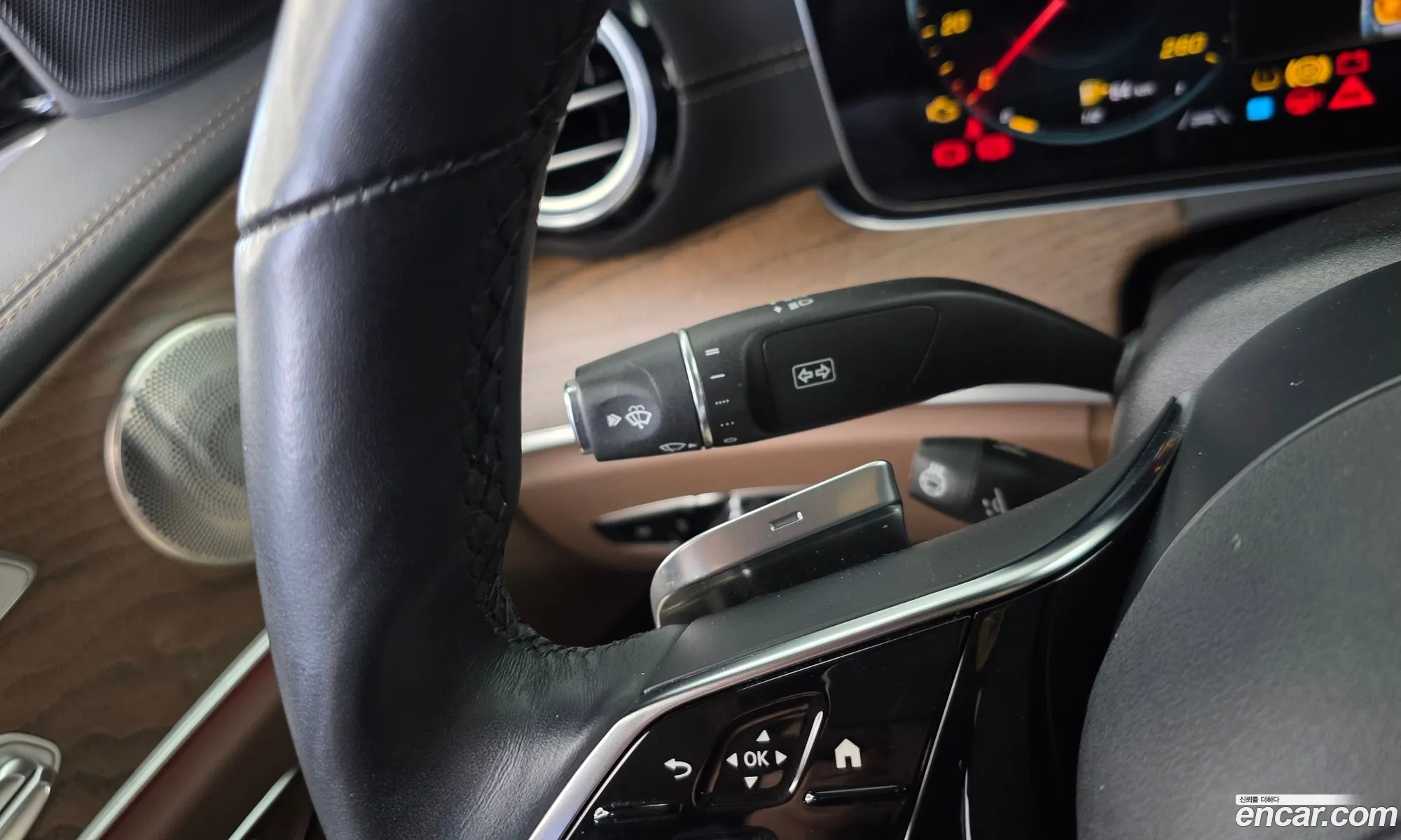 Mercedes-Benz E-Class W213 2021 — 25