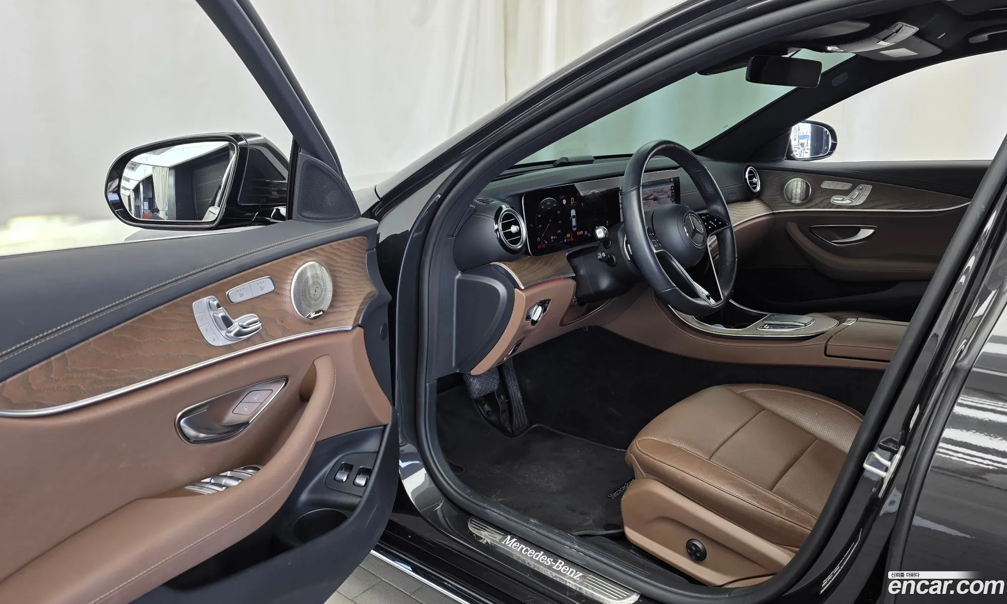 Mercedes-Benz E-Class W213 2021 — 22