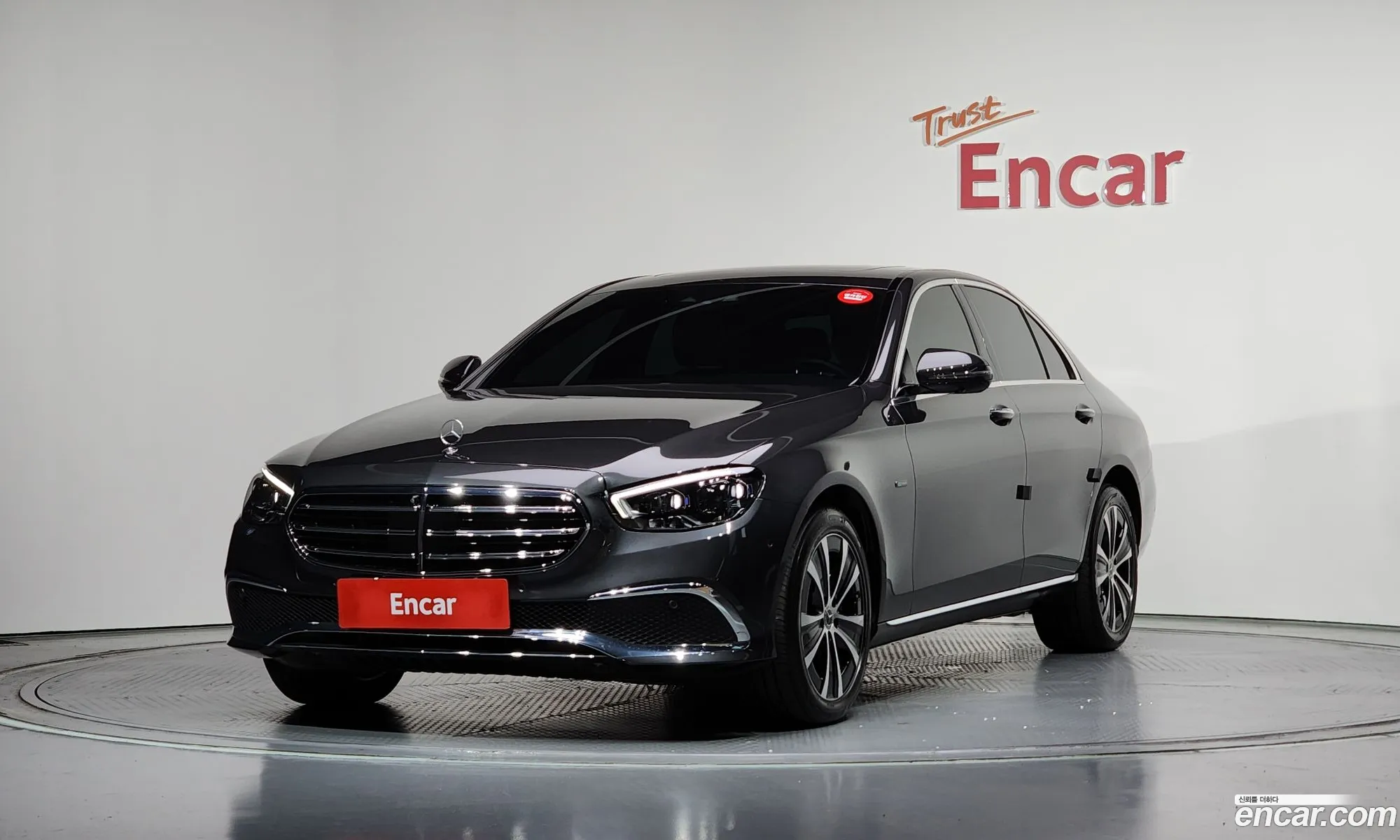 Mercedes-Benz E-Class W213 2021 — 23