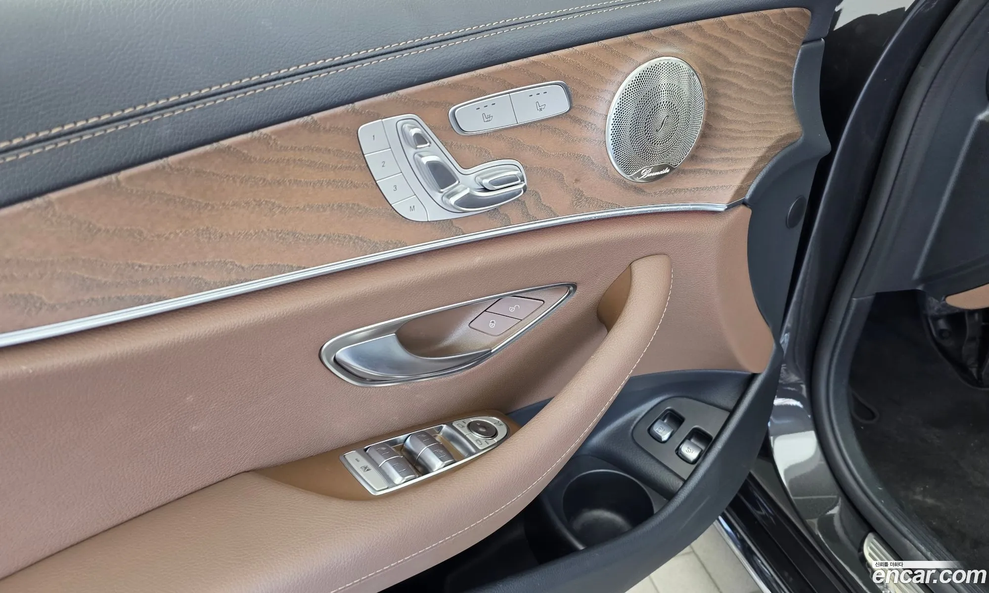 Mercedes-Benz E-Class W213 2021 — 26