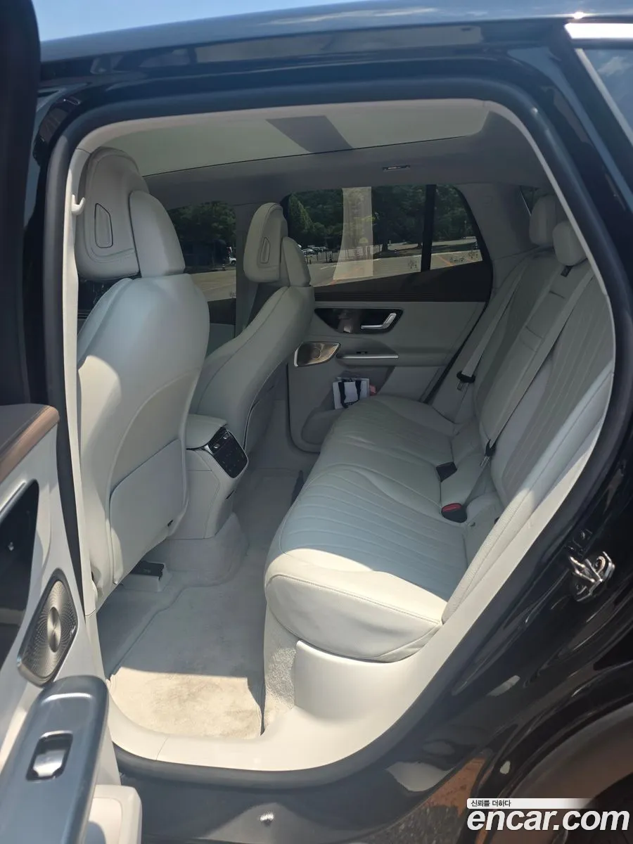 Mercedes-Benz EQE SUV X294 2023 — 7