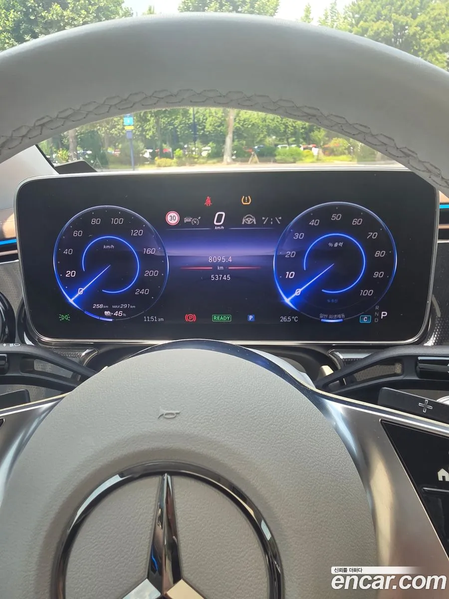 Mercedes-Benz EQE SUV X294 2023 — 4