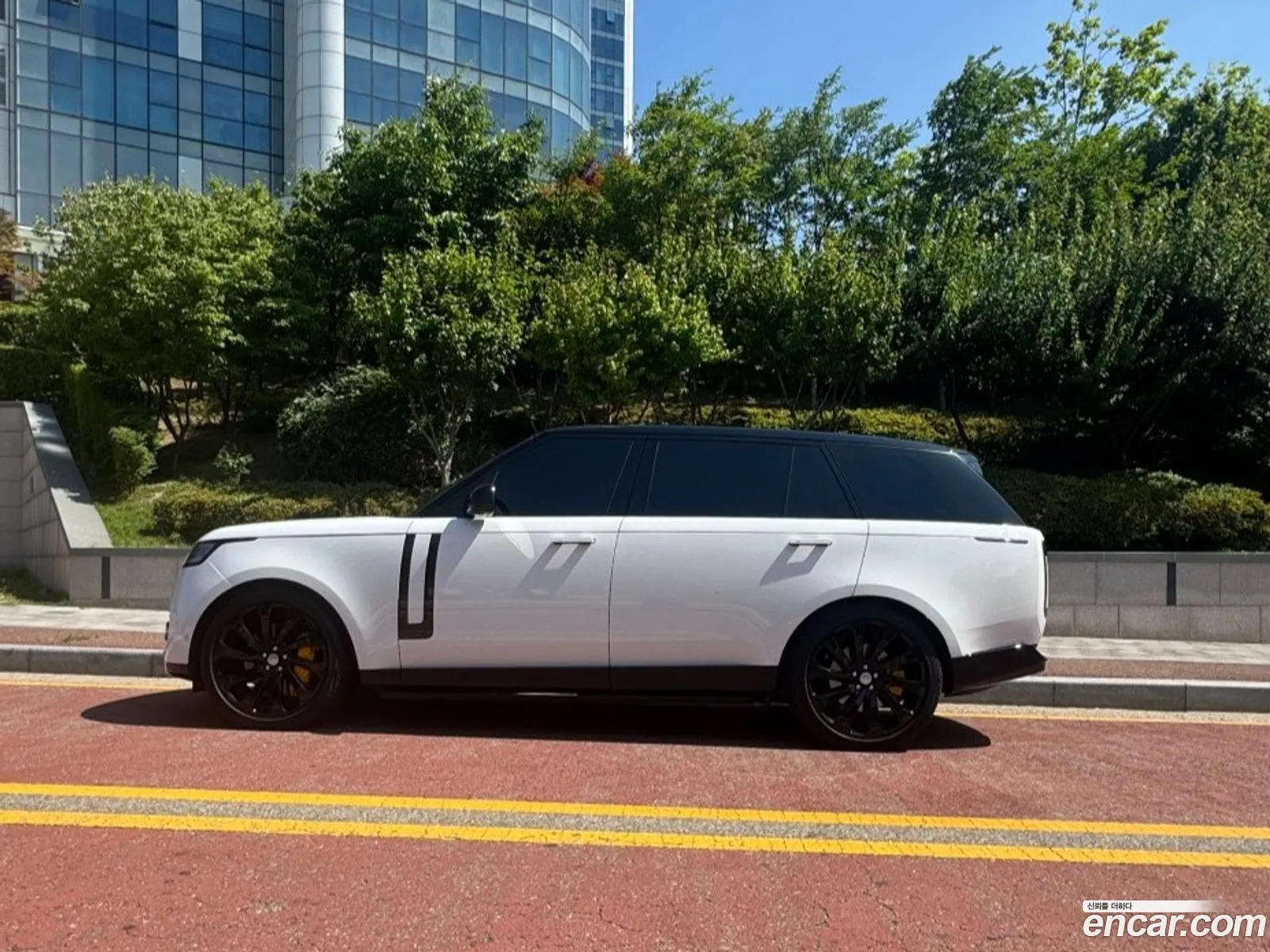 Land Rover Range Rover 2023 — 7