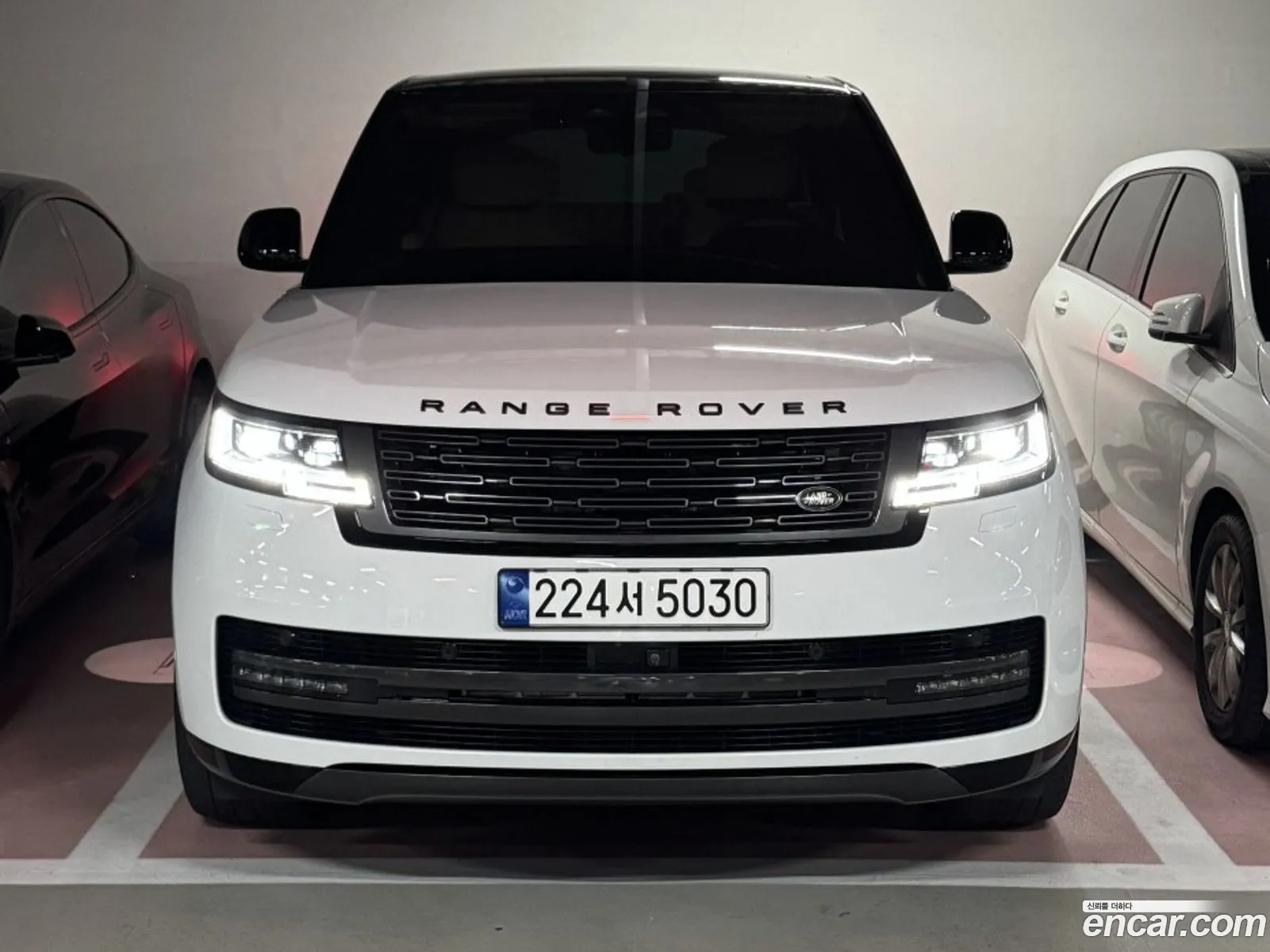 Land Rover Range Rover 2023 — 14