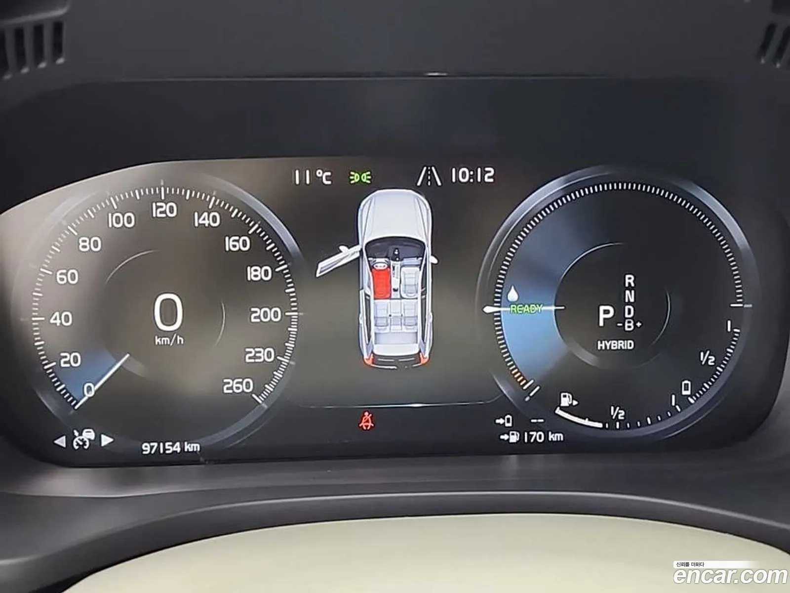 Volvo XC60 2021 — 18