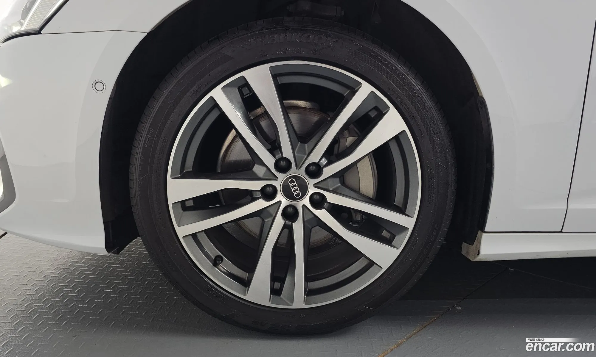 Audi A6 2021 WAUZZZF26MN099990 — 34