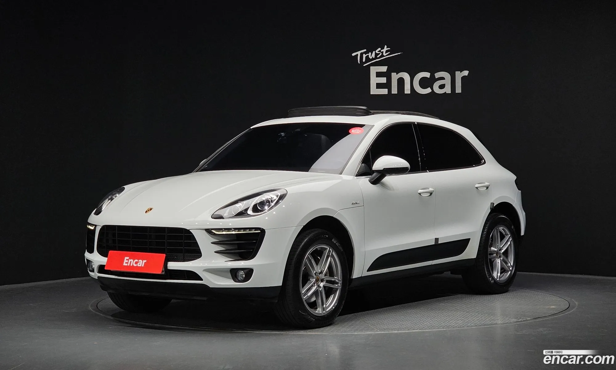 Porsche Macan 2017 WP1AD2952HLB70436 — 12
