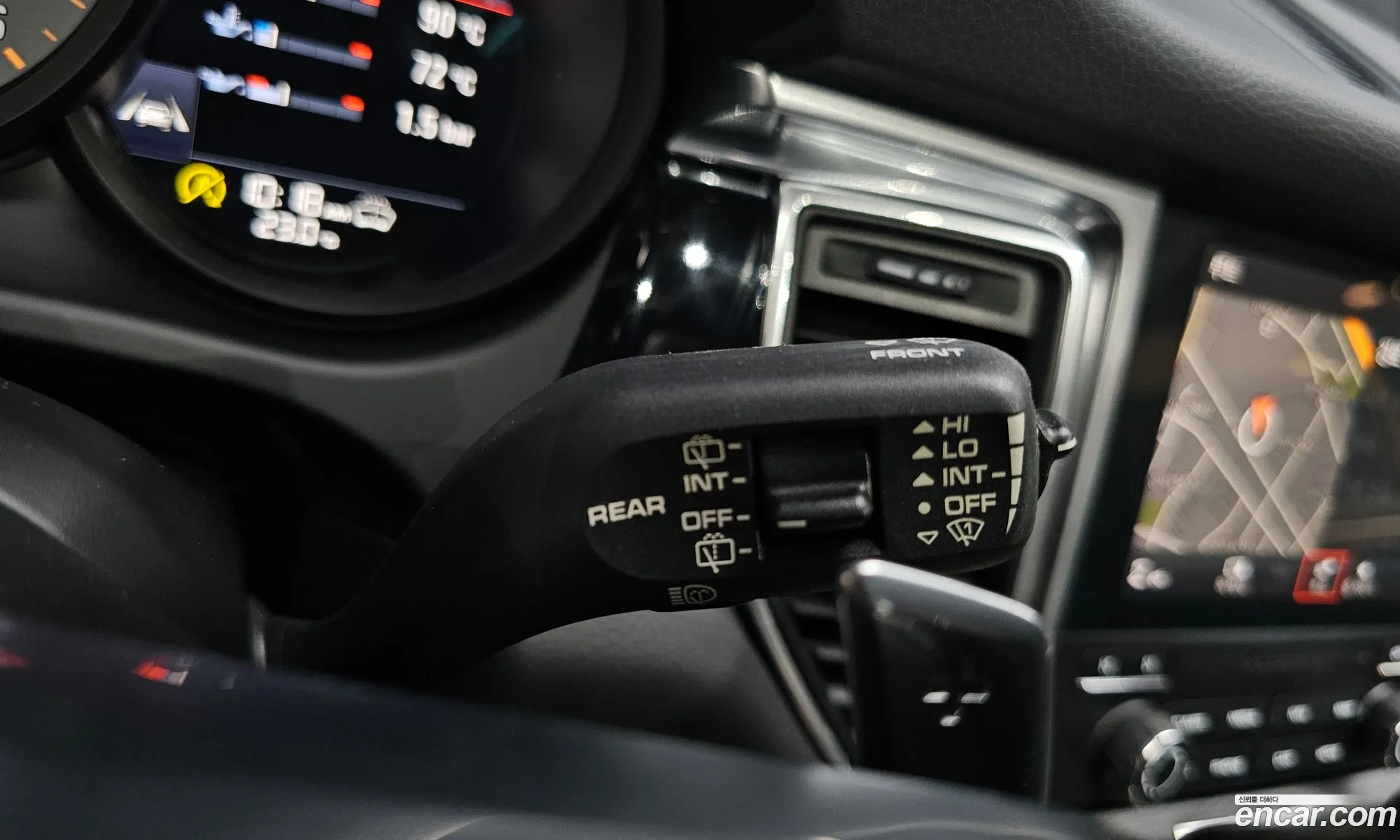 Porsche Macan 2017 WP1AD2952HLB70436 — 19