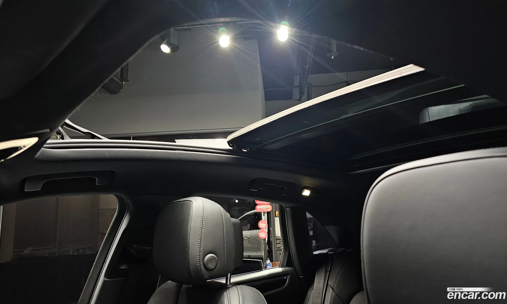 Porsche Macan 2017 WP1AD2952HLB70436 — 10