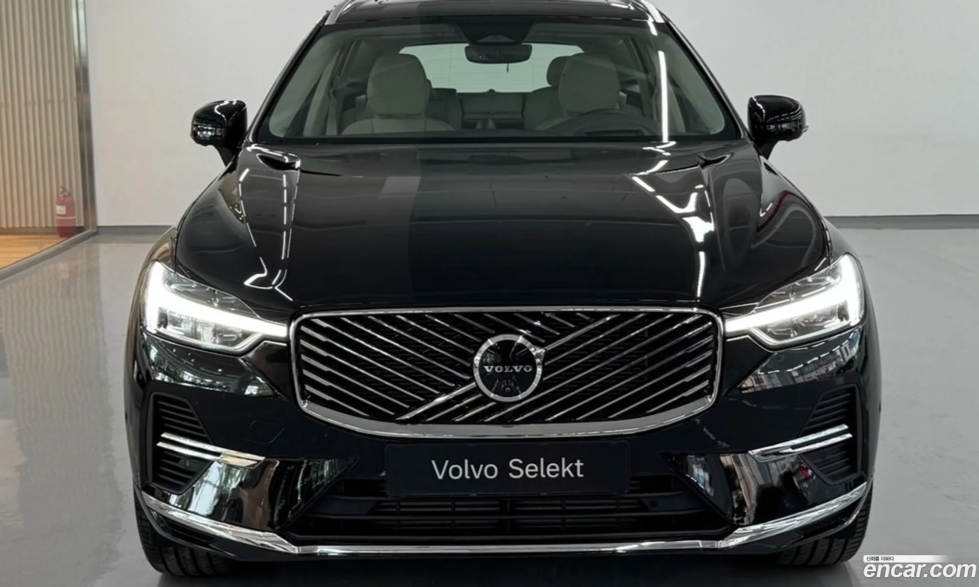 Volvo XC60 2026 — 6