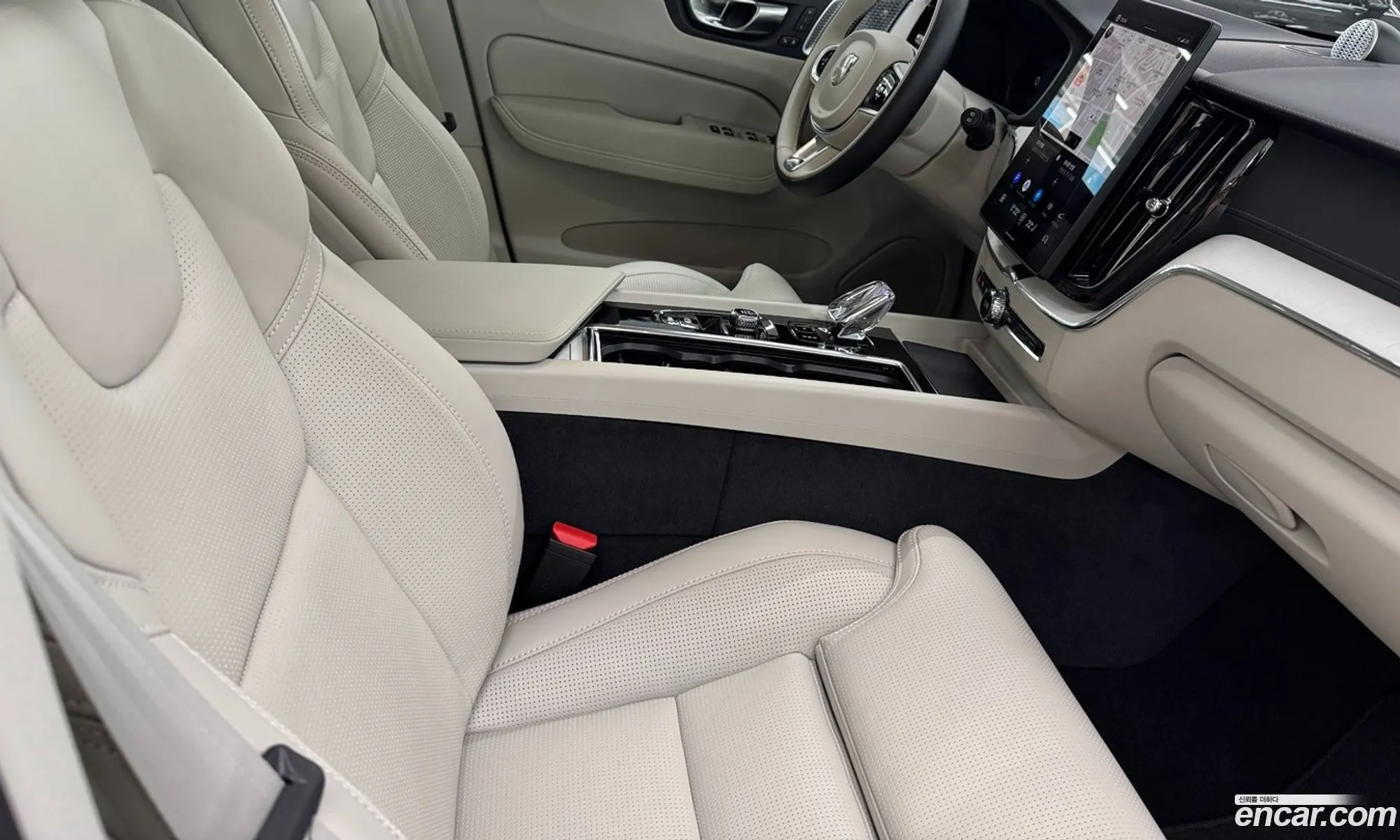 Volvo XC60 2026 — 15