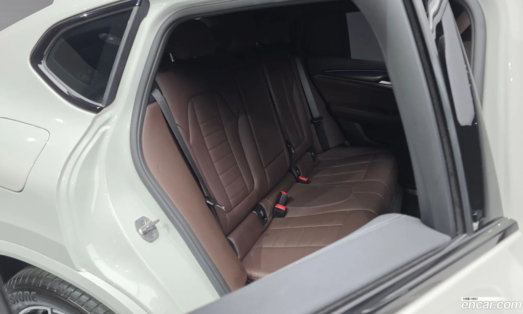 BMW X4 2023 — 12