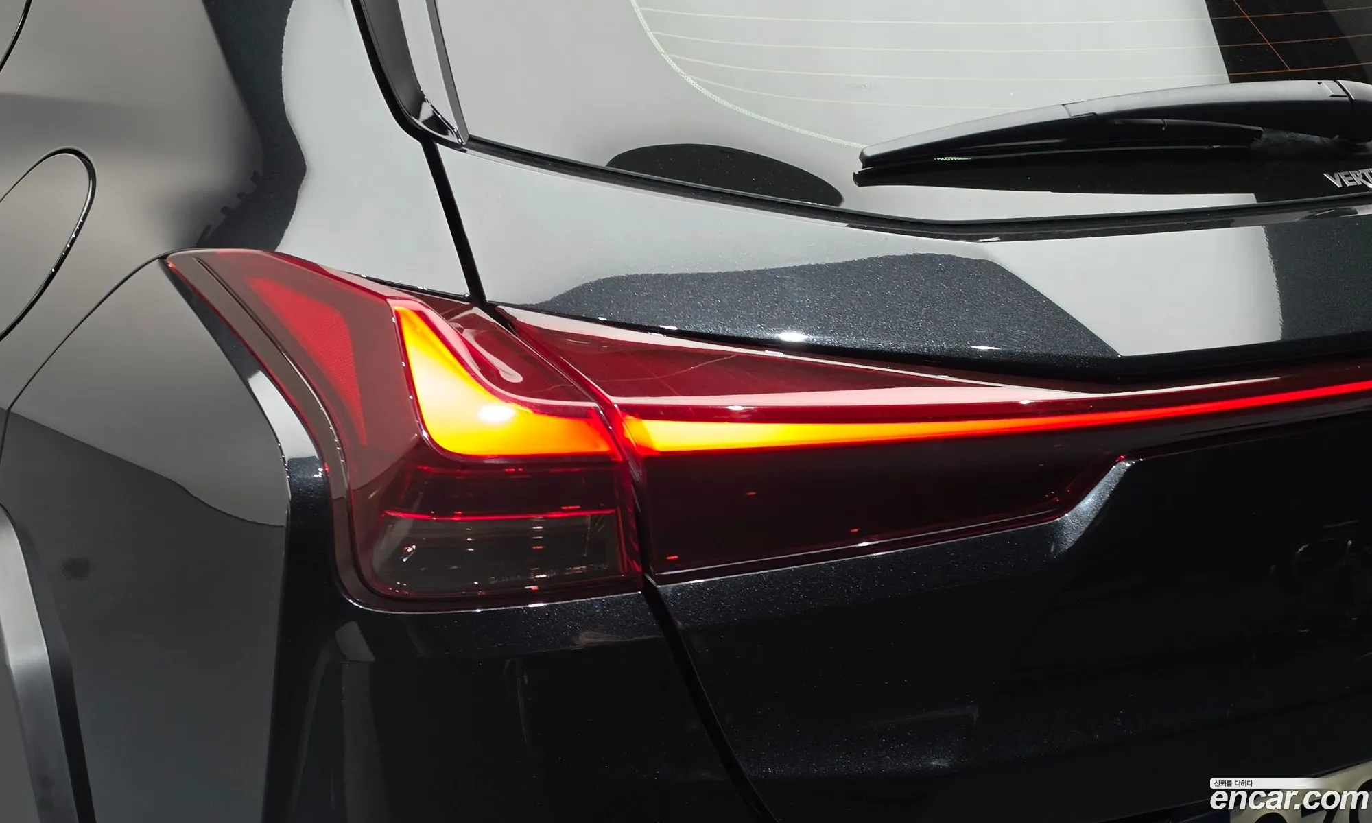 Lexus UX250h