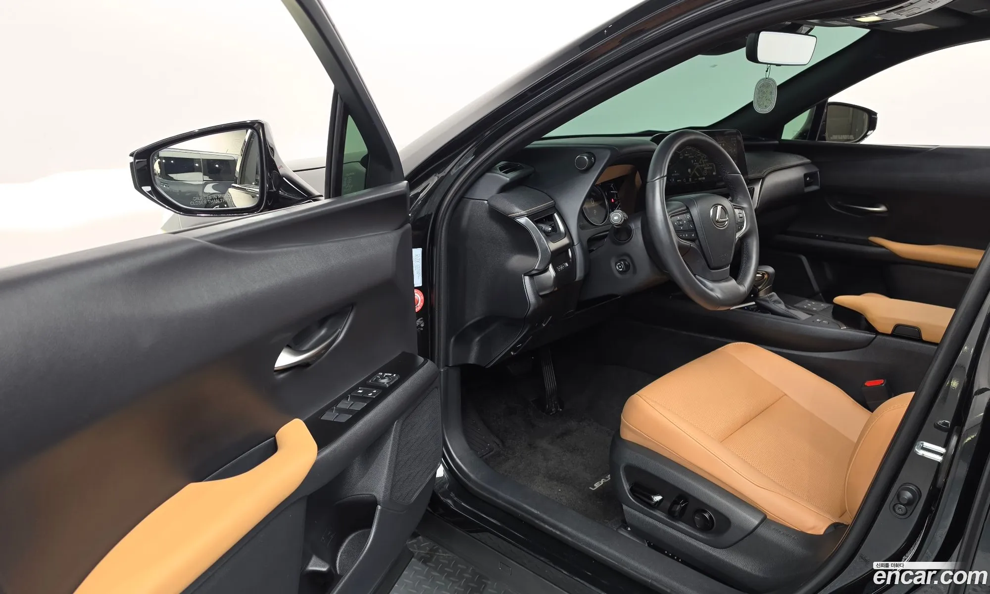 Lexus UX250h 2024 JTHP6JBH3R2186767 — 13