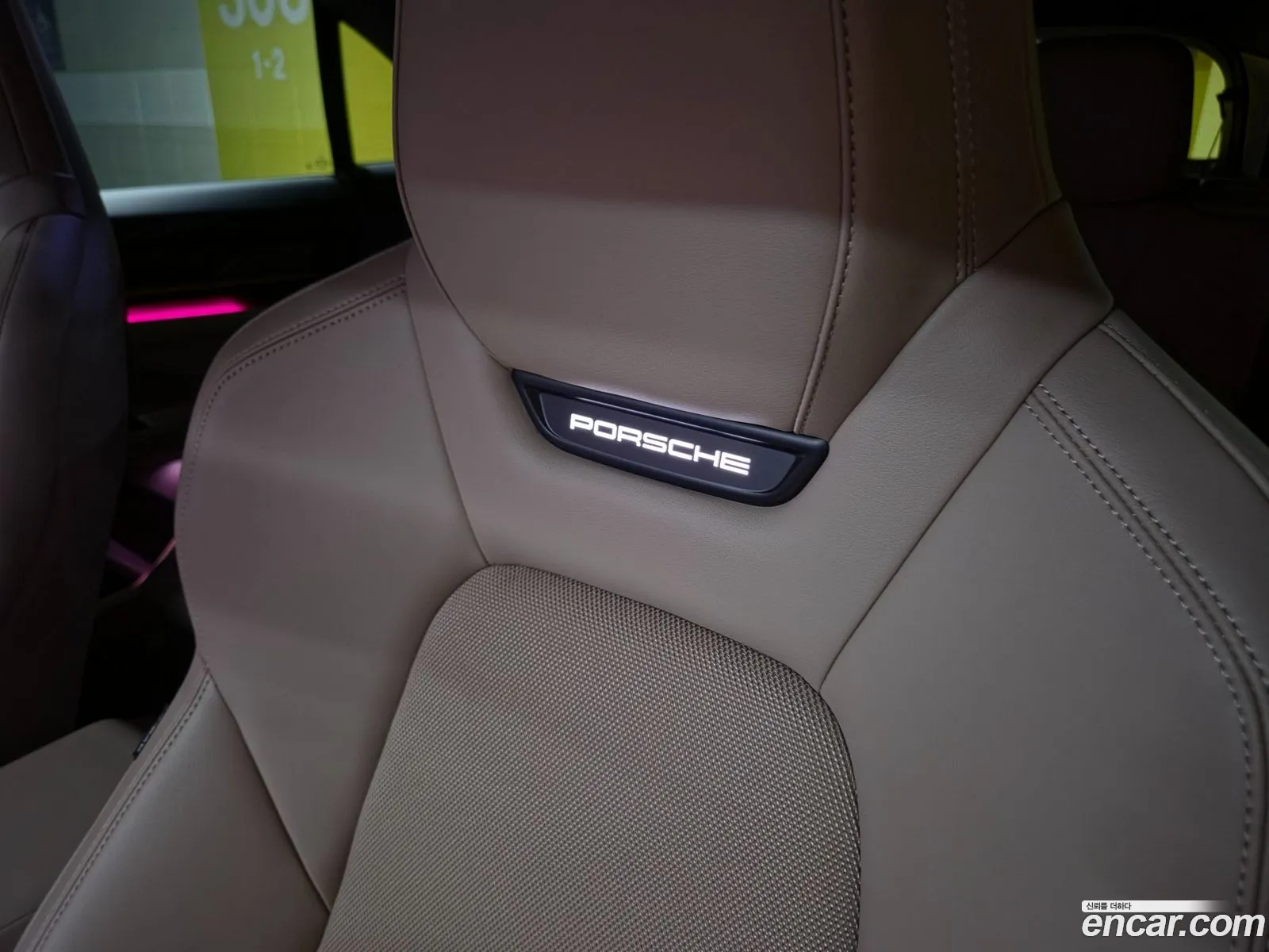 Porsche Macan EV 2025 — 15