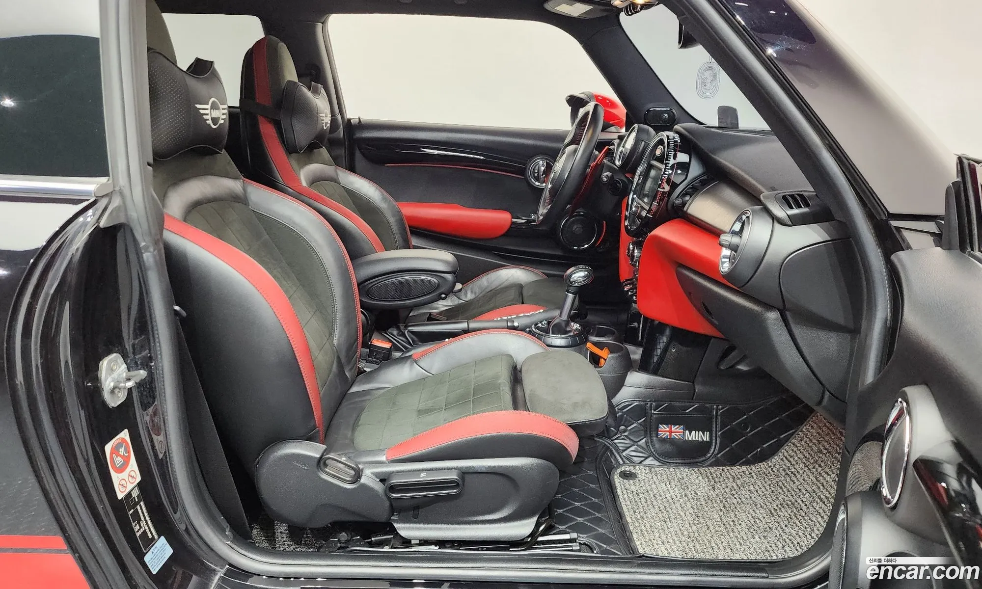 Mini Cooper S 2017 — 5