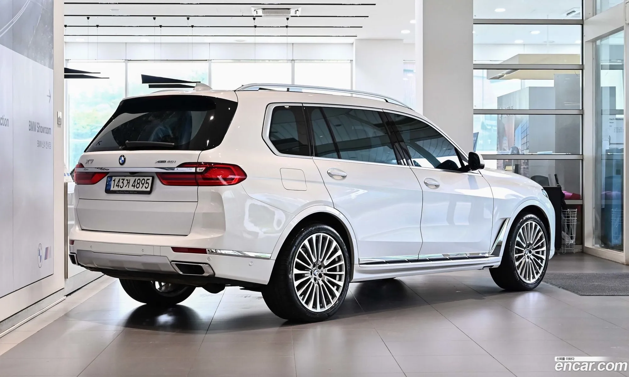BMW X7 2021 — 18