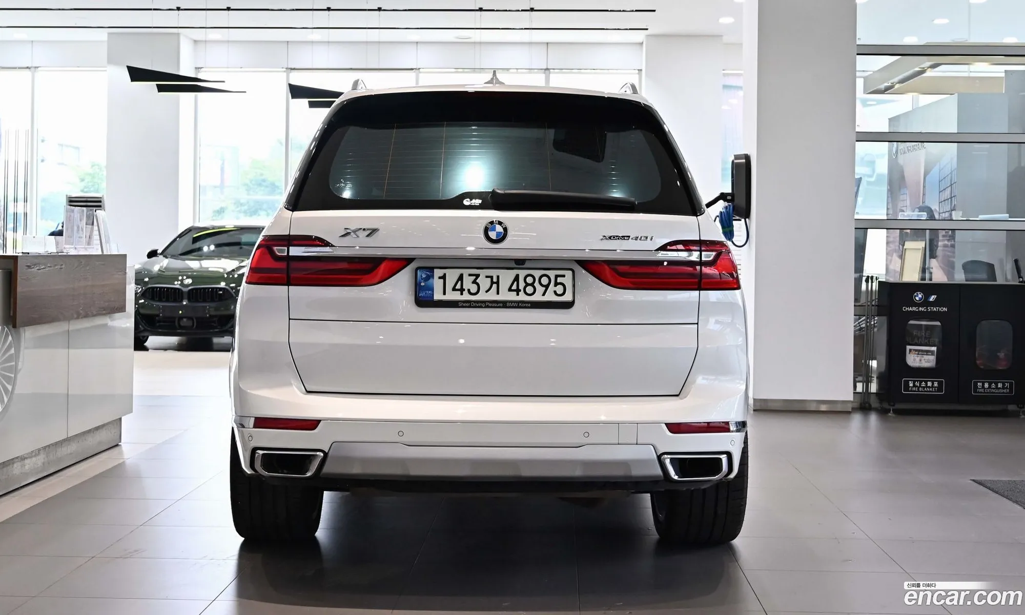 BMW X7 2021 — 11