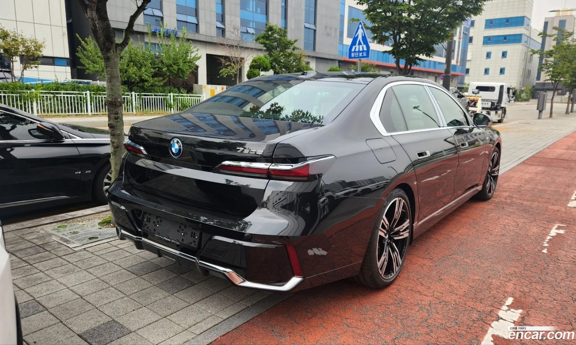 BMW 7 Series 2025 — 7