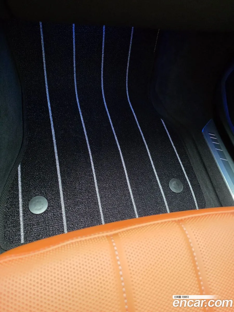 BMW 7 Series 2025 — 8