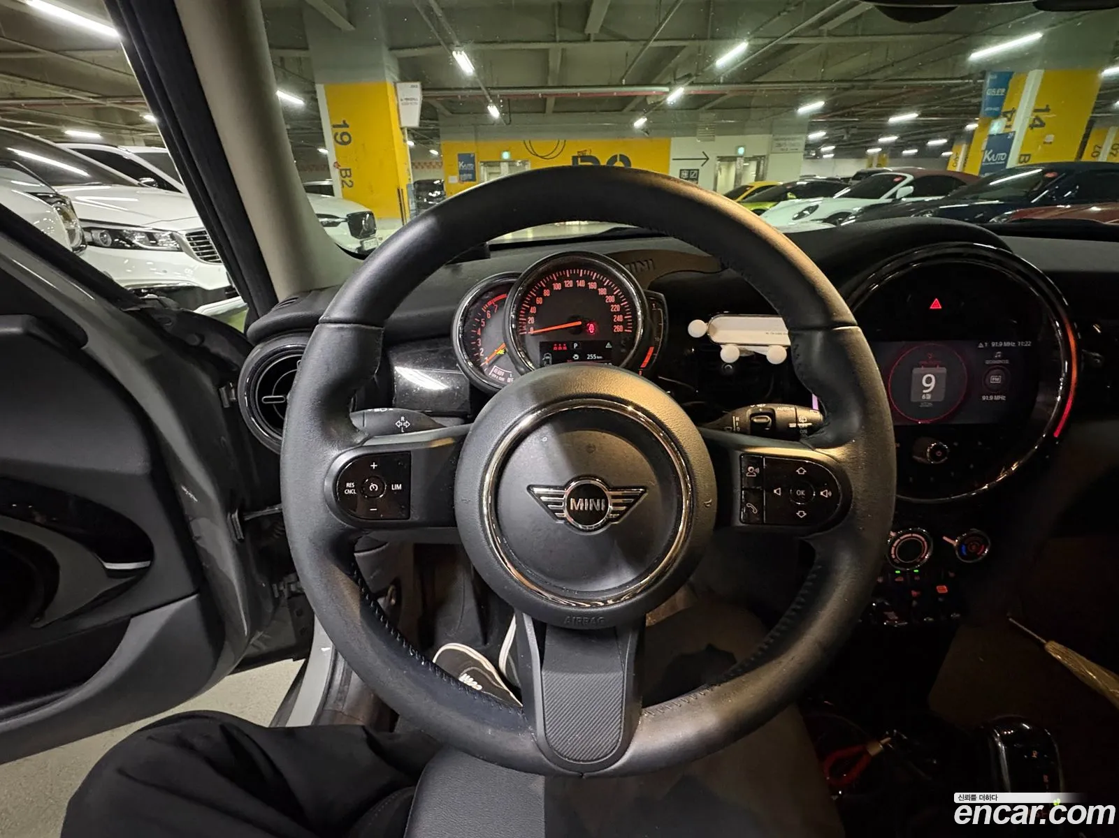 Mini Cooper 2021 — 15