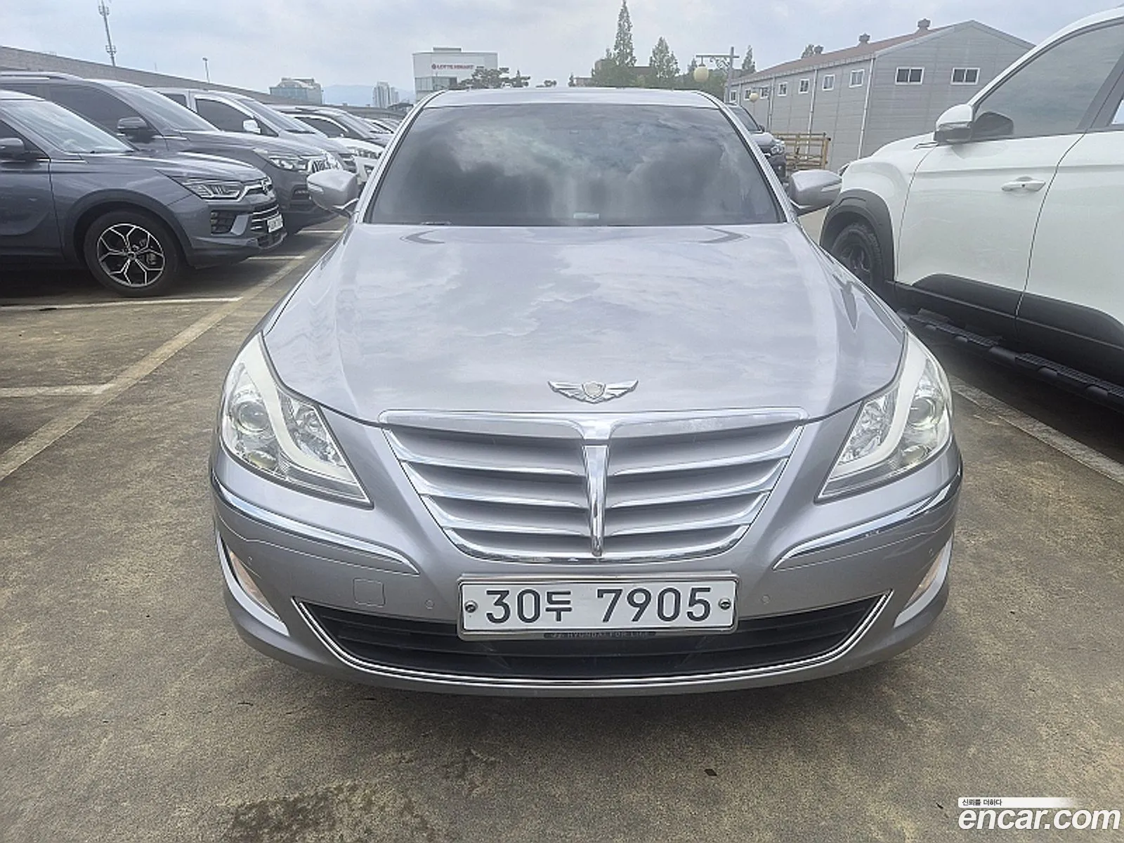 Hyundai Genesis 2011 — 2