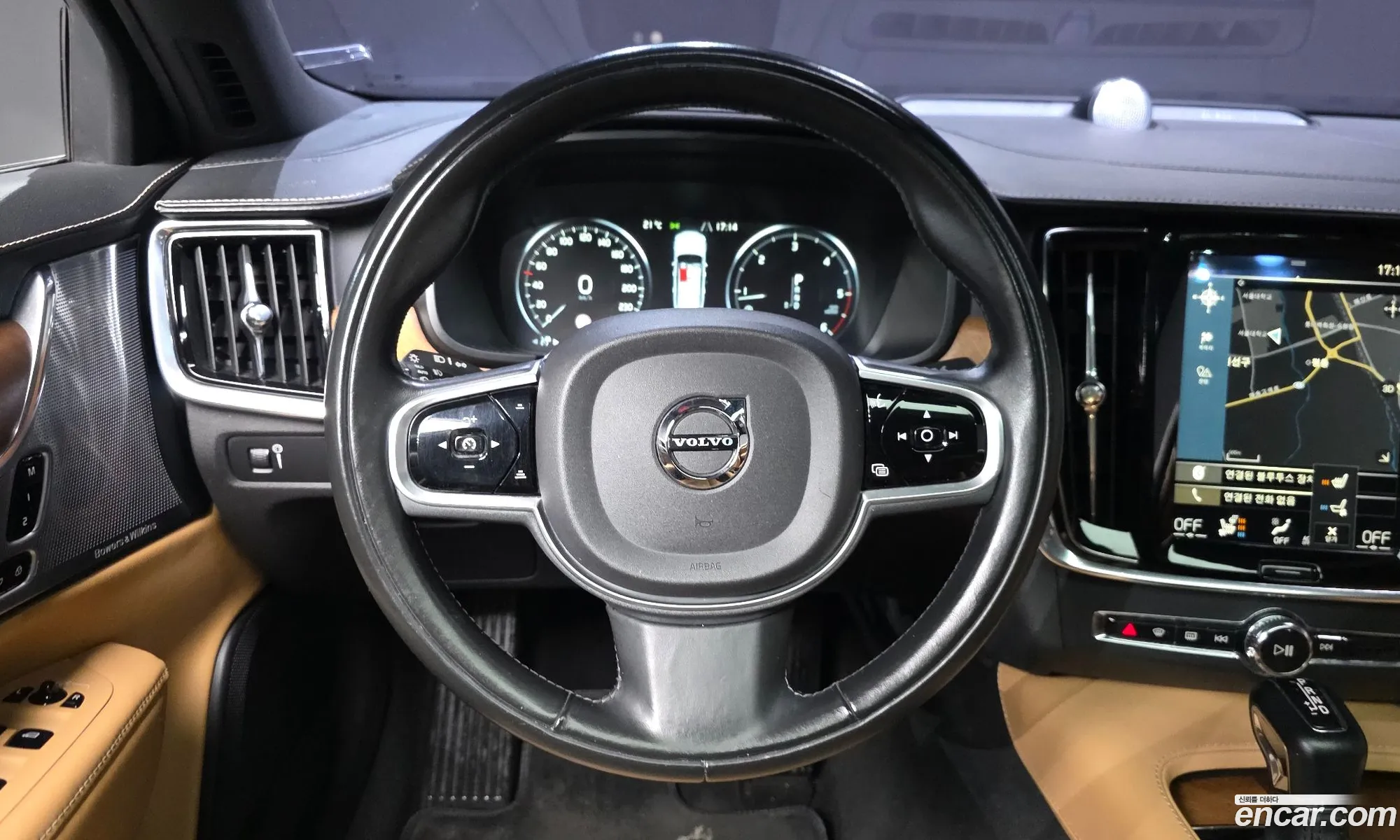 Volvo S90 2017 YV1PSA8ADJ1028029 — 3